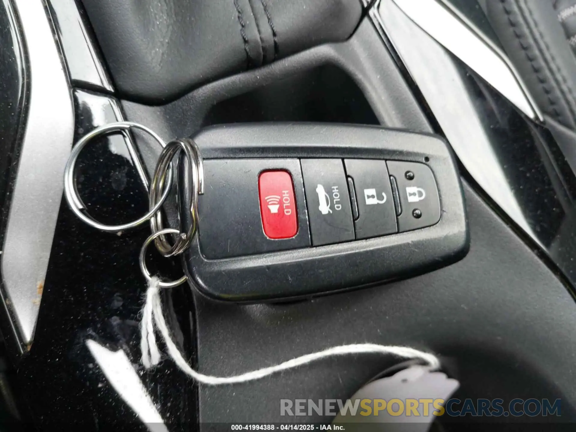 11 fotografías del automóvil dañado JTDT4RCE9LJ036653 TOYOTA COROLLA 2020