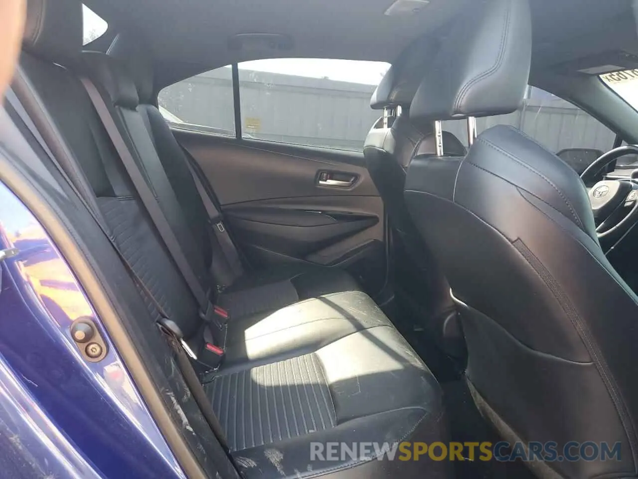 10 fotografías del automóvil dañado JTDT4RCEXLJ010529 TOYOTA COROLLA 2020