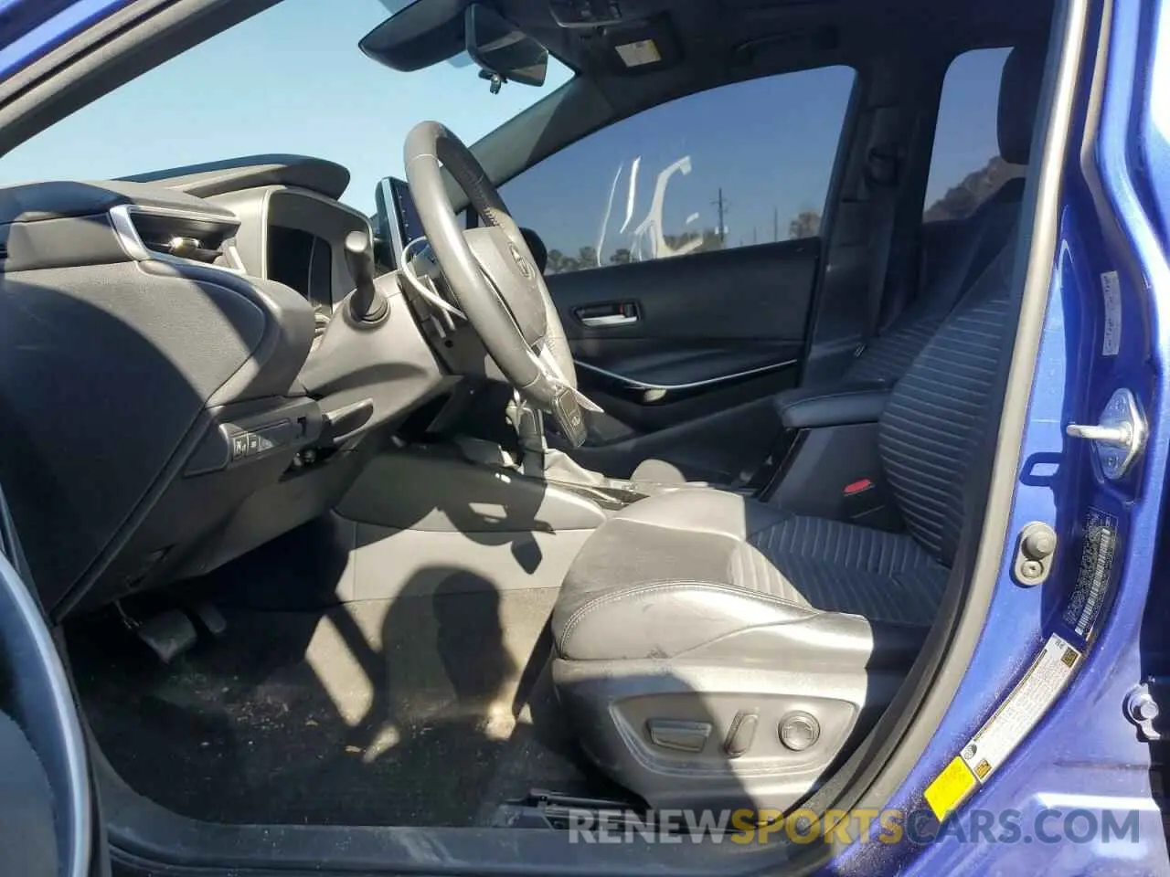 7 fotografías del automóvil dañado JTDT4RCEXLJ010529 TOYOTA COROLLA 2020