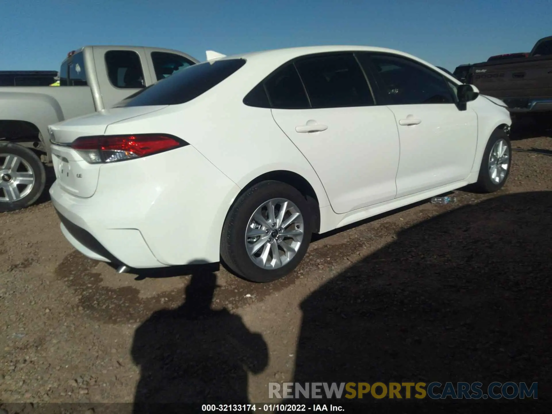4 fotografías del automóvil dañado JTDVPRAE9LJ088786 TOYOTA COROLLA 2020