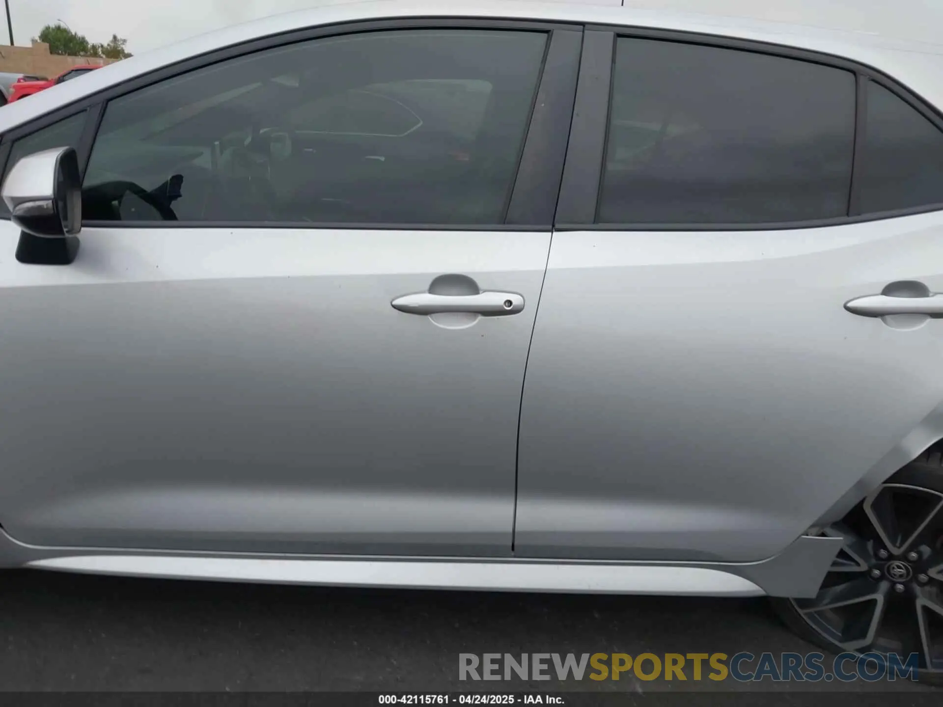 14 fotografías del automóvil dañado JTNA4RBE1L3081627 TOYOTA COROLLA 2020