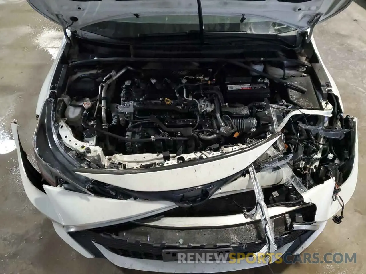 11 fotografías del automóvil dañado JTNA4RBE2L3091633 TOYOTA COROLLA 2020