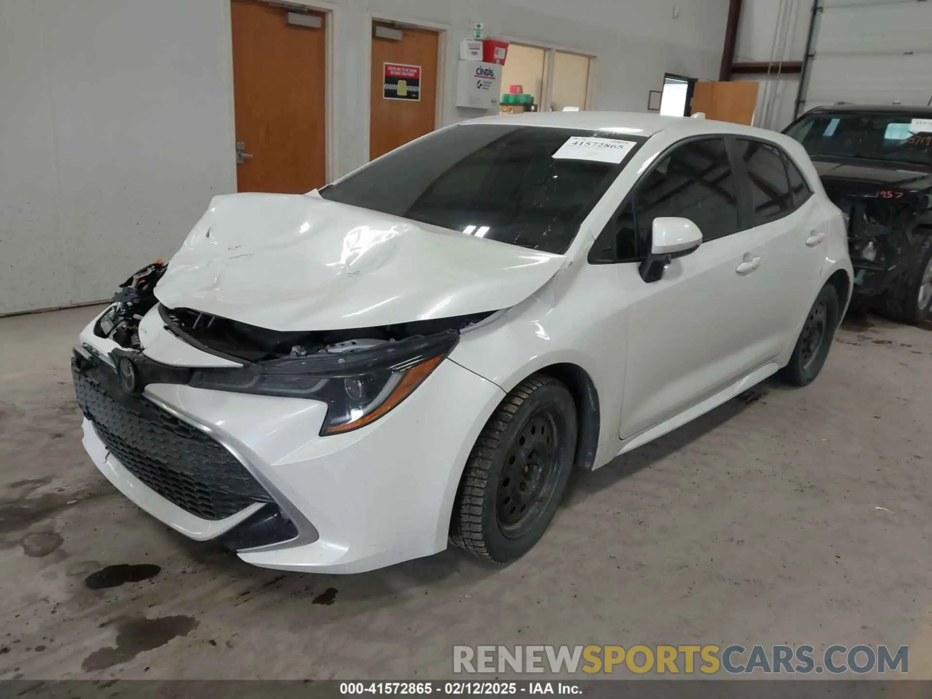 2 fotografías del automóvil dañado JTNA4RBE3L3090264 TOYOTA COROLLA 2020