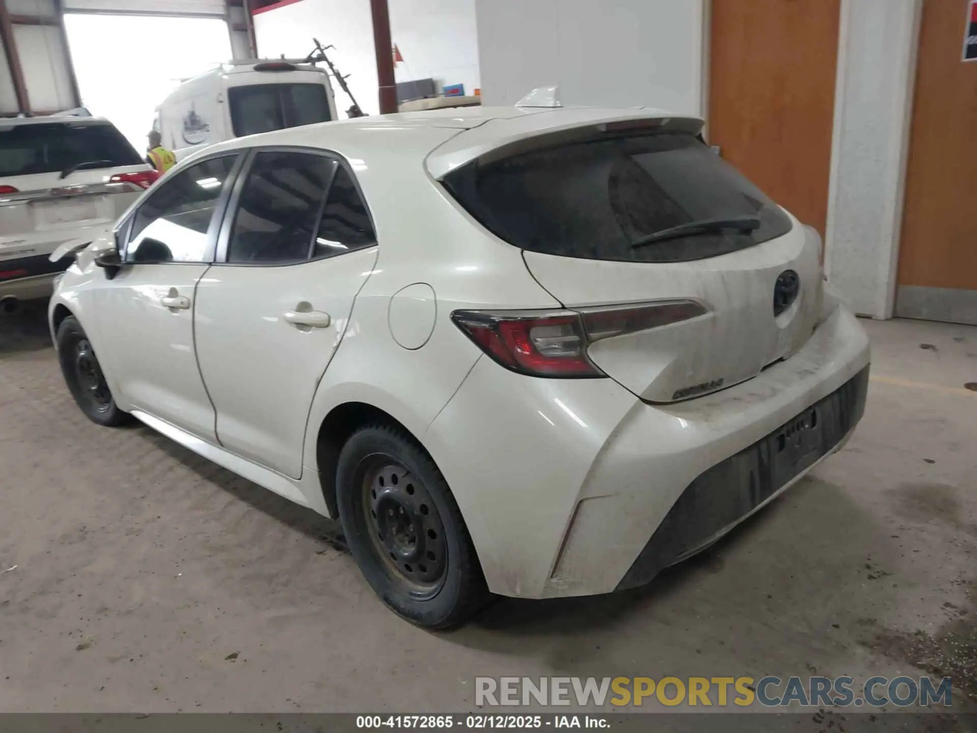 3 fotografías del automóvil dañado JTNA4RBE3L3090264 TOYOTA COROLLA 2020