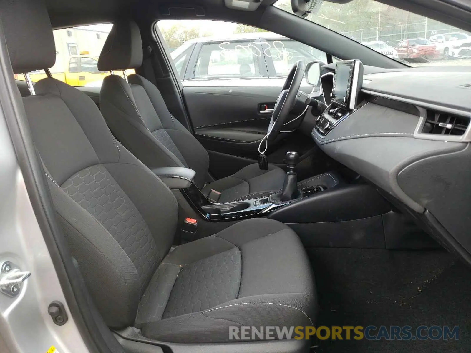 5 fotografías del automóvil dañado JTNB4RBE2L3095346 TOYOTA COROLLA 2020