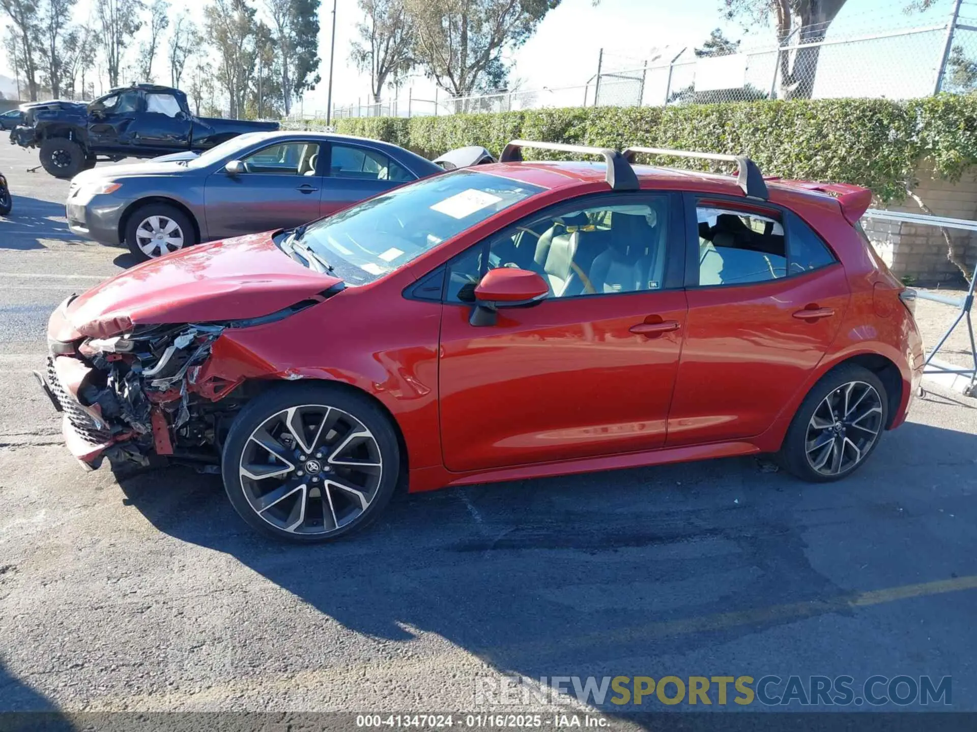 13 fotografías del automóvil dañado JTNC4RBE5L3073569 TOYOTA COROLLA 2020