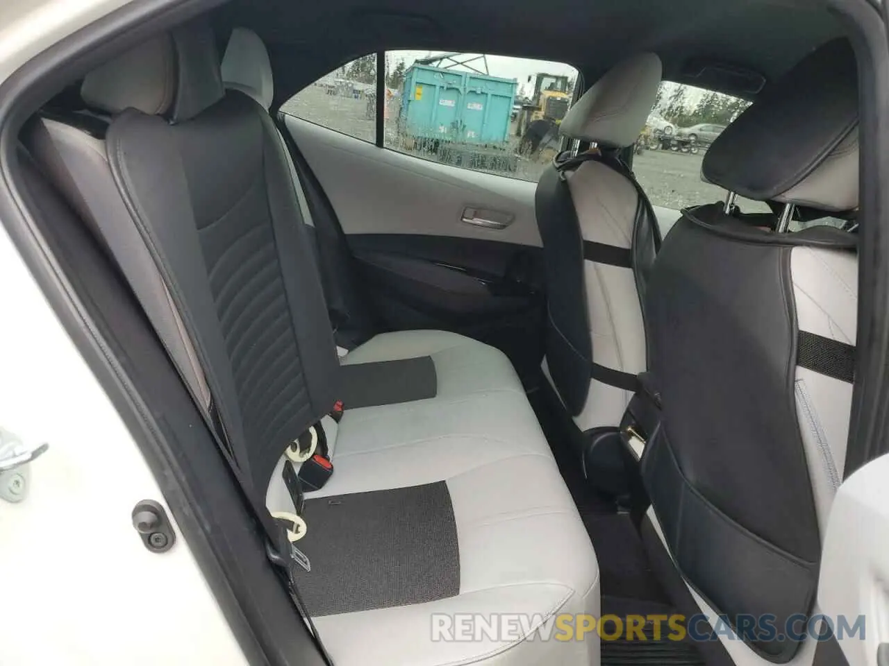 11 fotografías del automóvil dañado JTNC4RBE9L3074725 TOYOTA COROLLA 2020