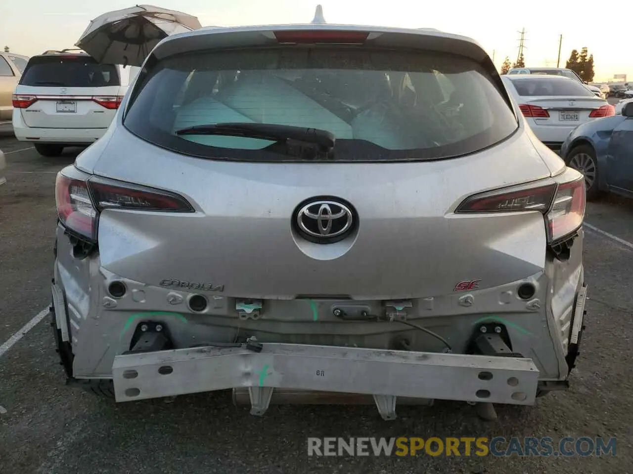 6 fotografías del automóvil dañado JTND4RBE0L3076917 TOYOTA COROLLA 2020