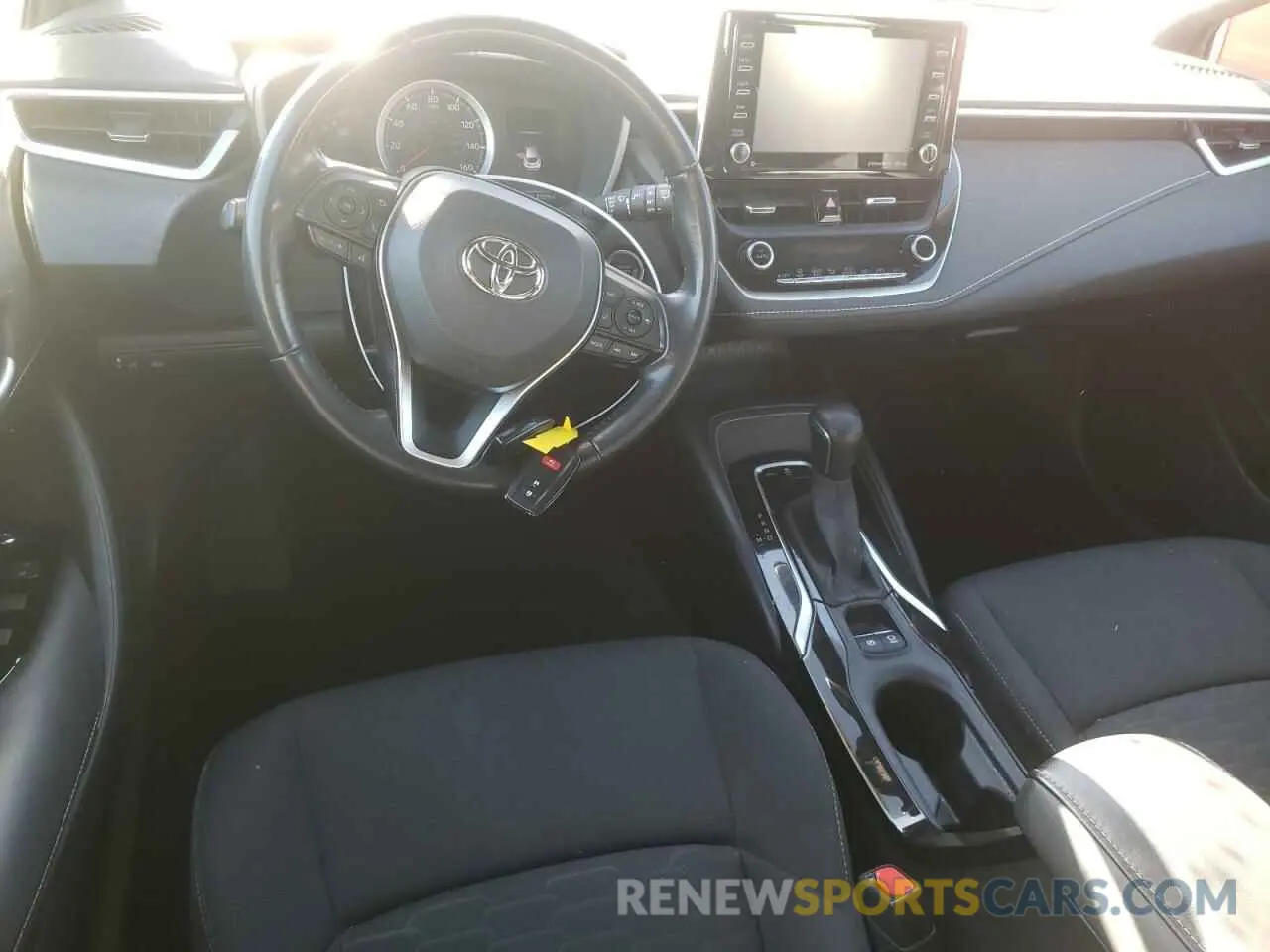 8 fotografías del automóvil dañado JTND4RBE2L3078832 TOYOTA COROLLA 2020