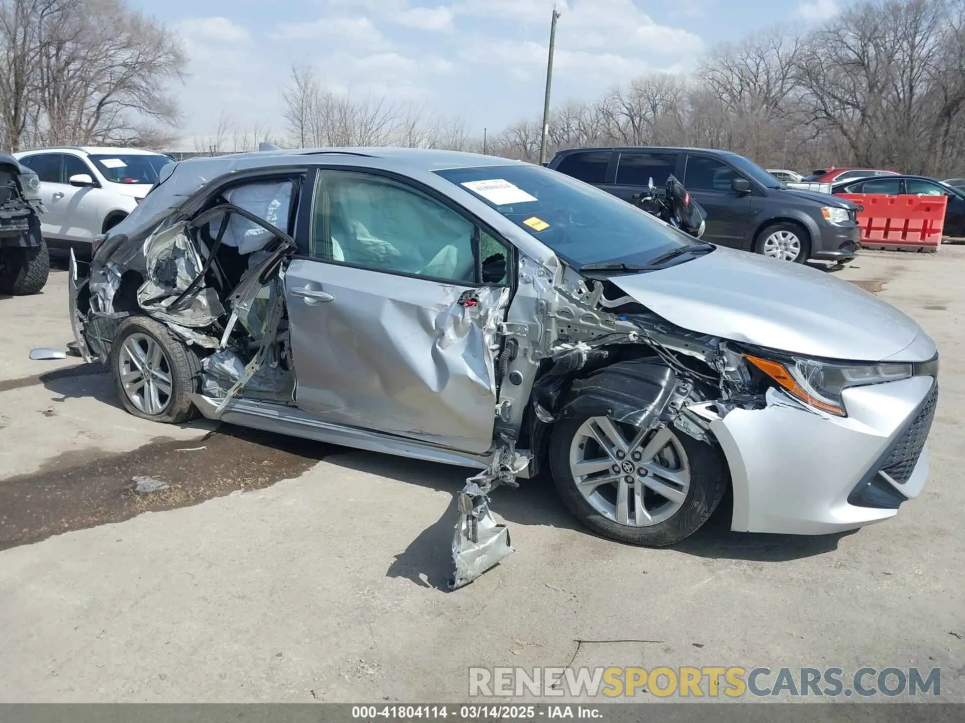 14 fotografías del automóvil dañado JTND4RBE6L3082916 TOYOTA COROLLA 2020