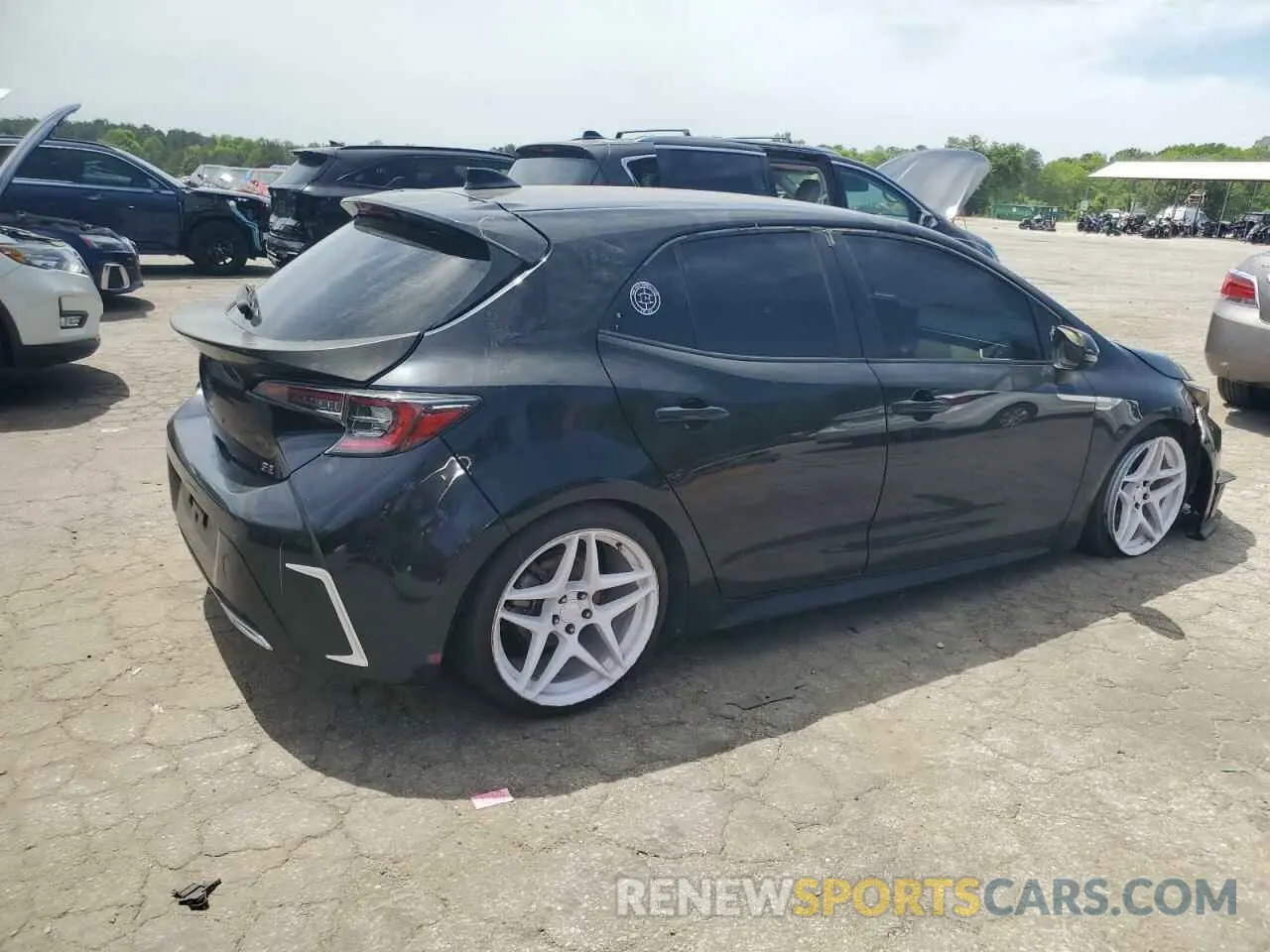 3 fotografías del automóvil dañado JTND4RBE6L3103862 TOYOTA COROLLA 2020