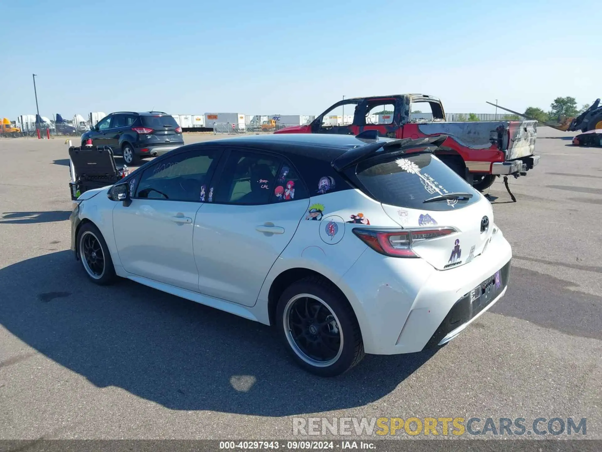 3 fotografías del automóvil dañado JTND4RBE7L3093519 TOYOTA COROLLA 2020