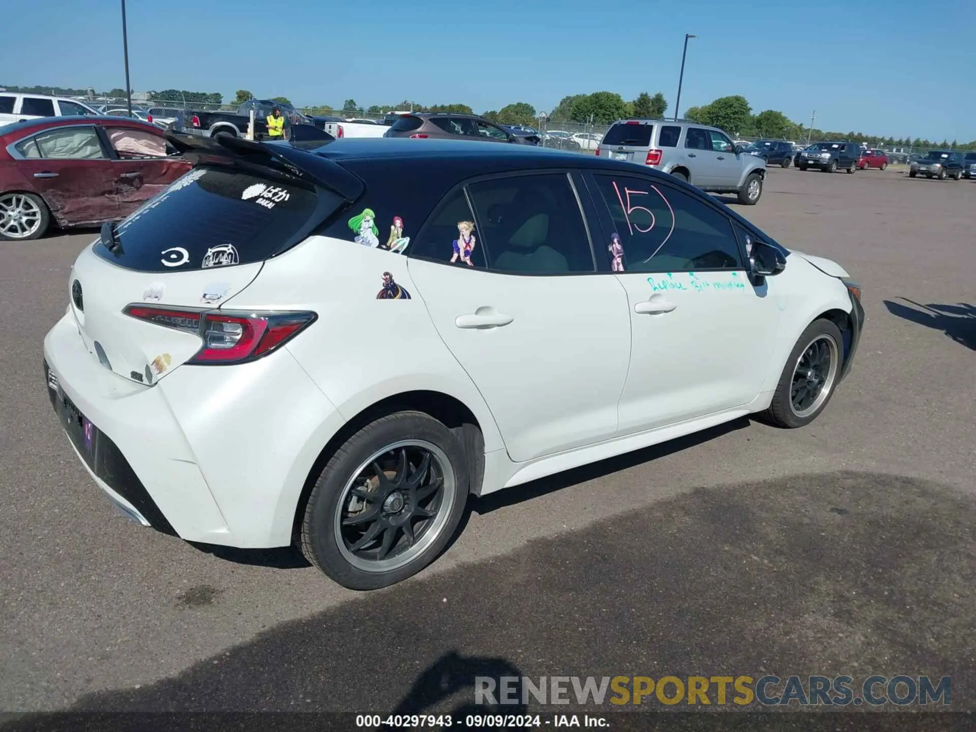 4 fotografías del automóvil dañado JTND4RBE7L3093519 TOYOTA COROLLA 2020