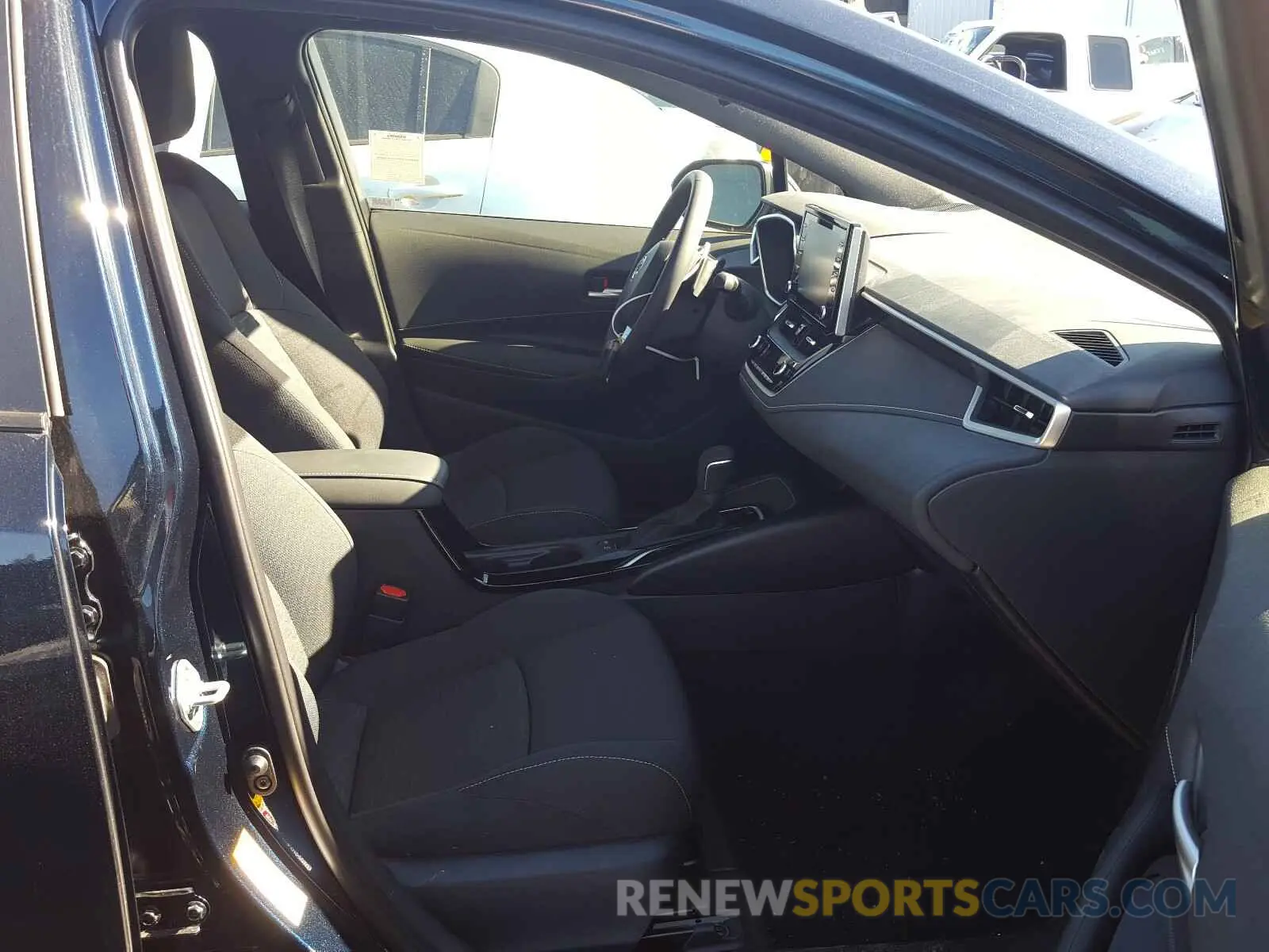 5 fotografías del automóvil dañado JTND4RBE9L3081307 TOYOTA COROLLA 2020