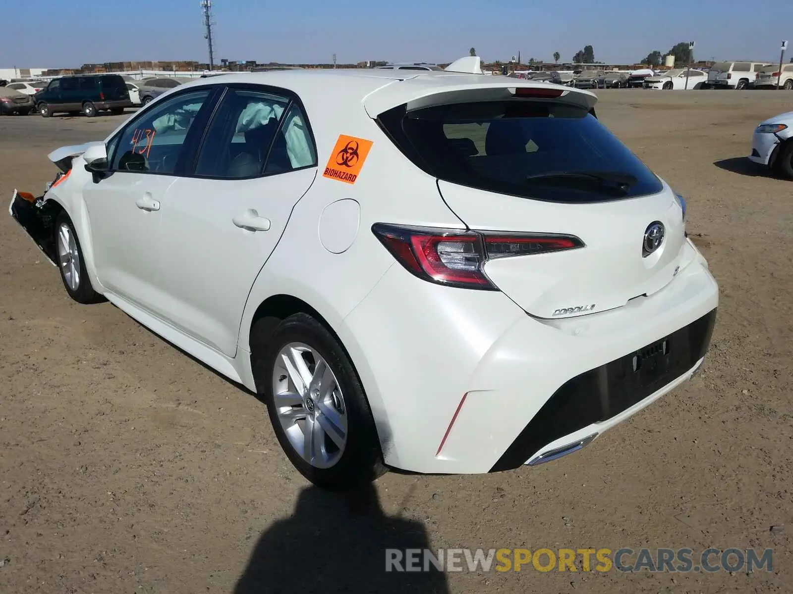 3 fotografías del automóvil dañado JTND4RBE9L3090623 TOYOTA COROLLA 2020