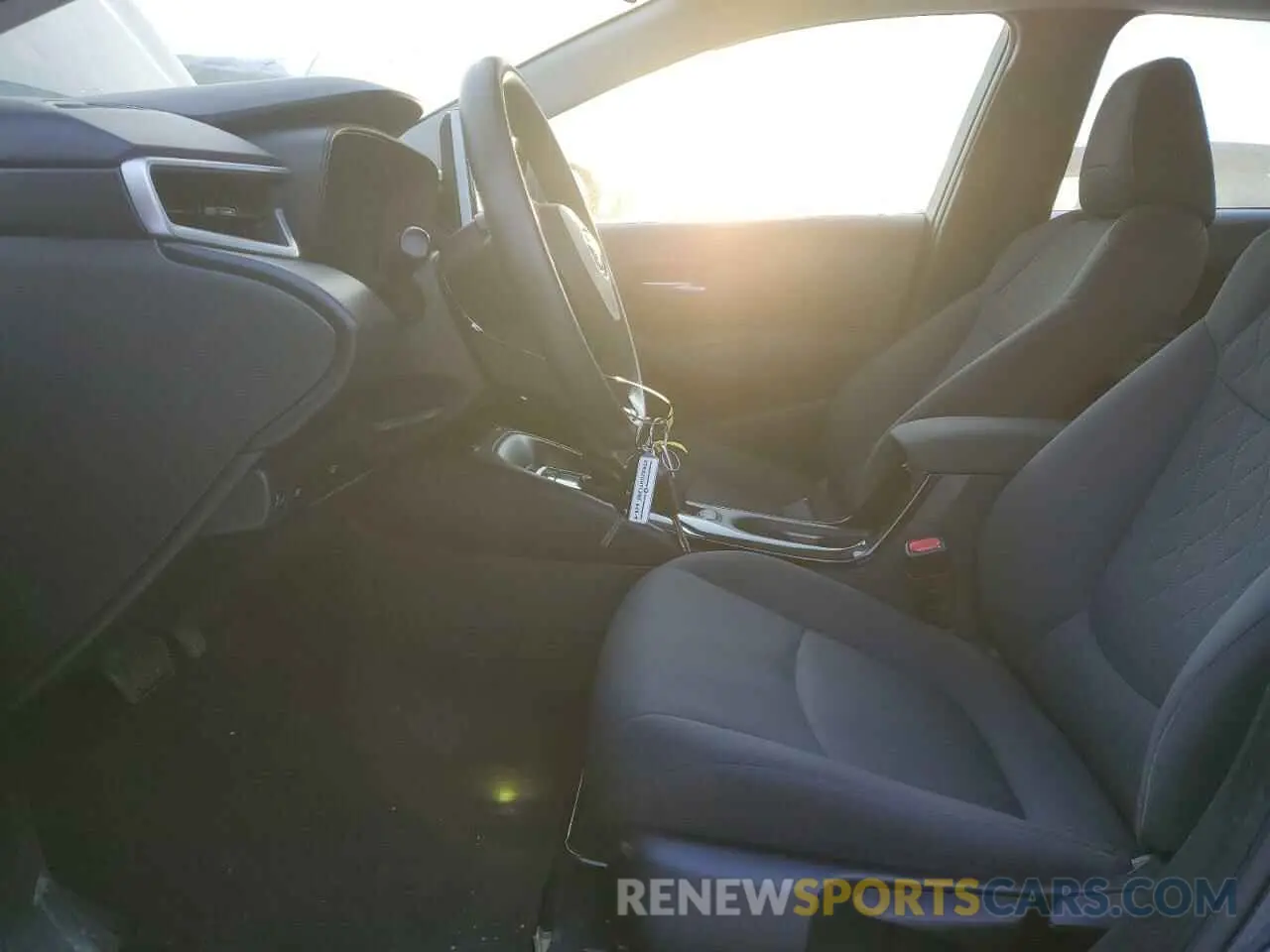 7 fotografías del automóvil dañado 5YFBPMBE1MP215953 TOYOTA COROLLA 2021