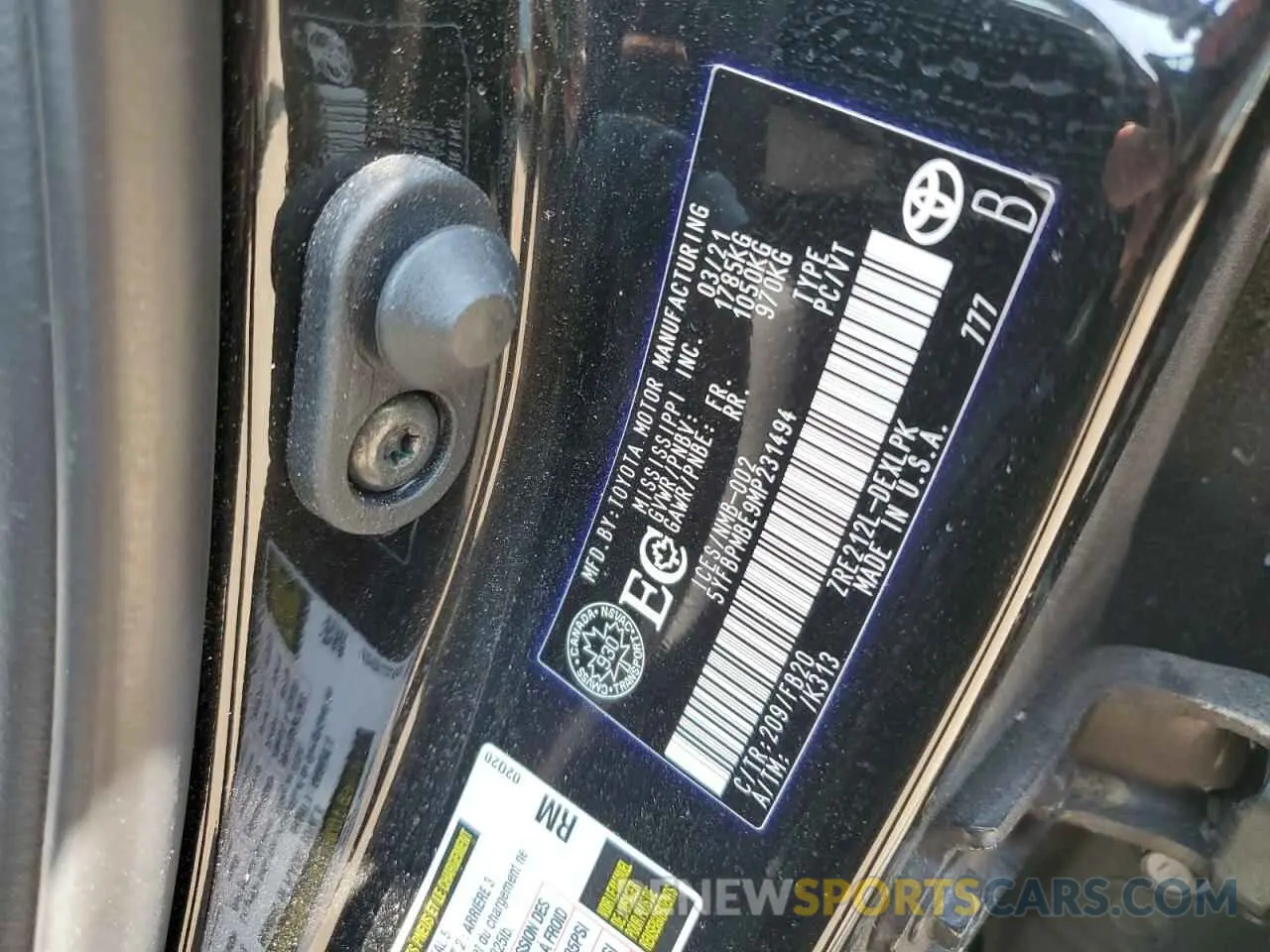 12 fotografías del automóvil dañado 5YFBPMBE9MP231494 TOYOTA COROLLA 2021