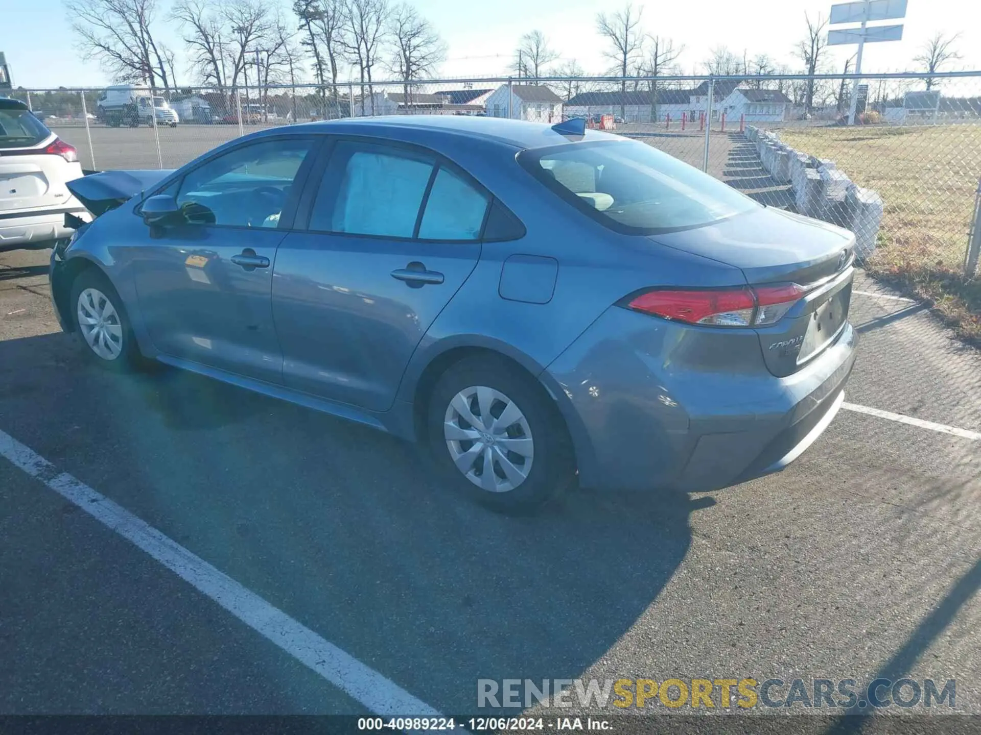 3 fotografías del automóvil dañado 5YFDPMAE7MP189353 TOYOTA COROLLA 2021