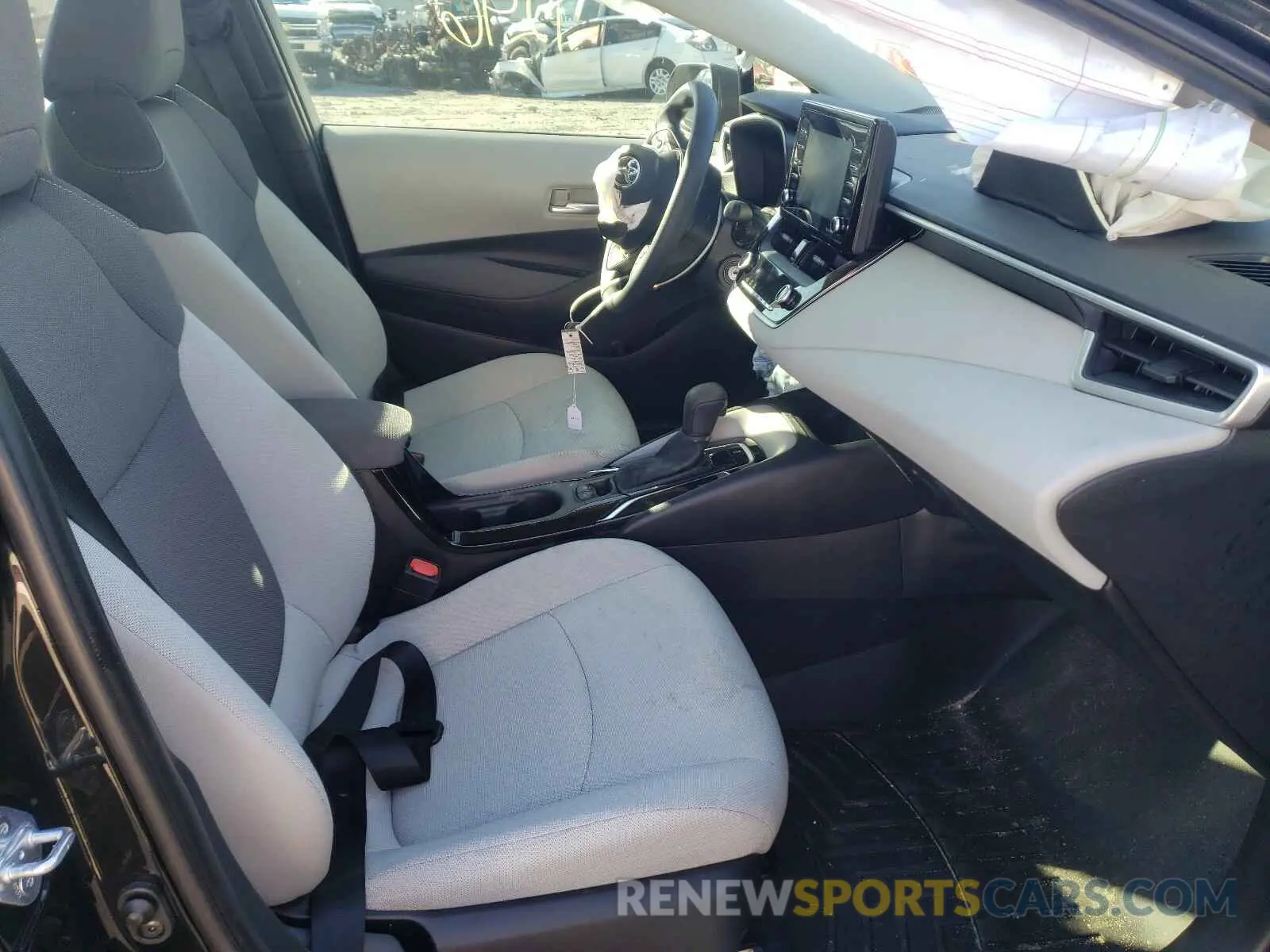 5 fotografías del automóvil dañado 5YFDPMAE9MP164695 TOYOTA COROLLA 2021