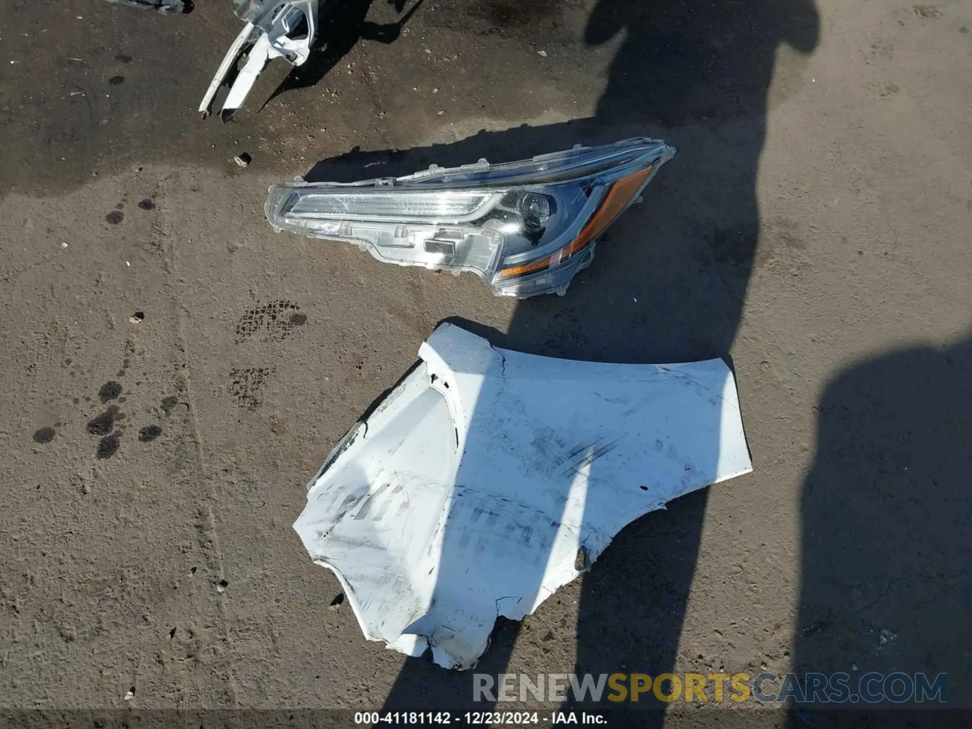 12 fotografías del automóvil dañado 5YFEPMAE0MP156750 TOYOTA COROLLA 2021