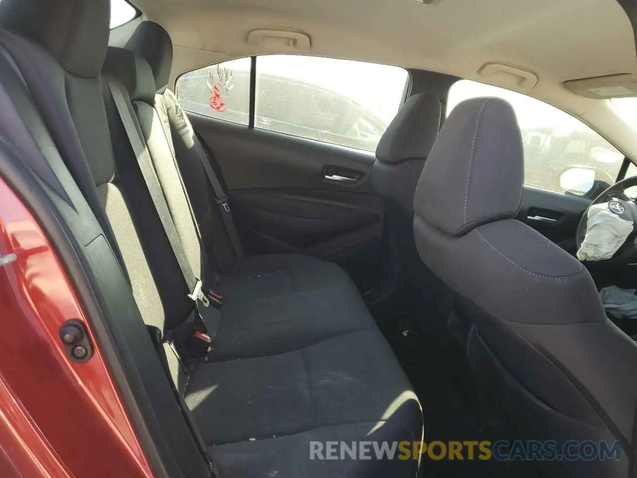10 fotografías del automóvil dañado 5YFEPMAE0MP157011 TOYOTA COROLLA 2021