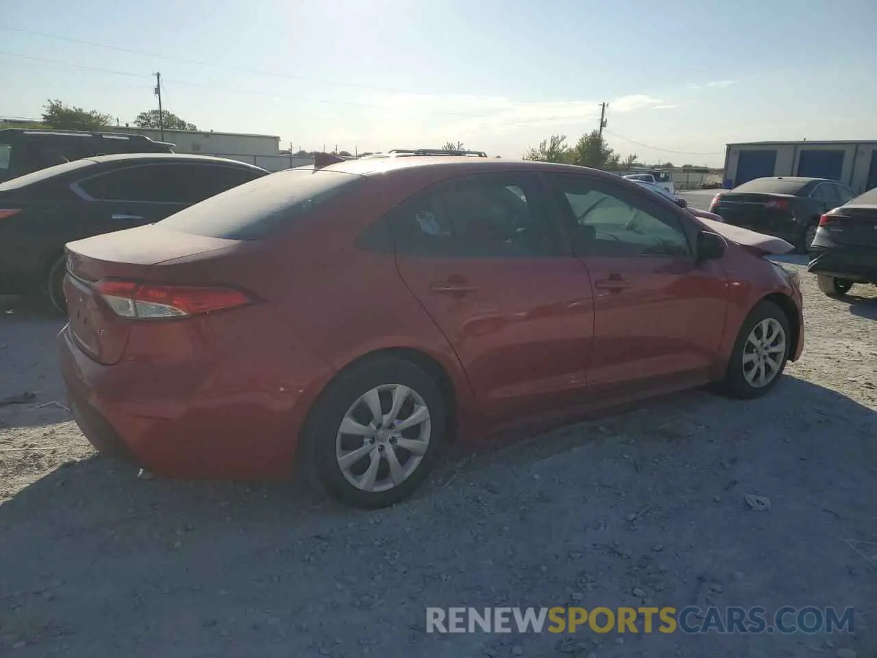 3 fotografías del automóvil dañado 5YFEPMAE0MP157011 TOYOTA COROLLA 2021
