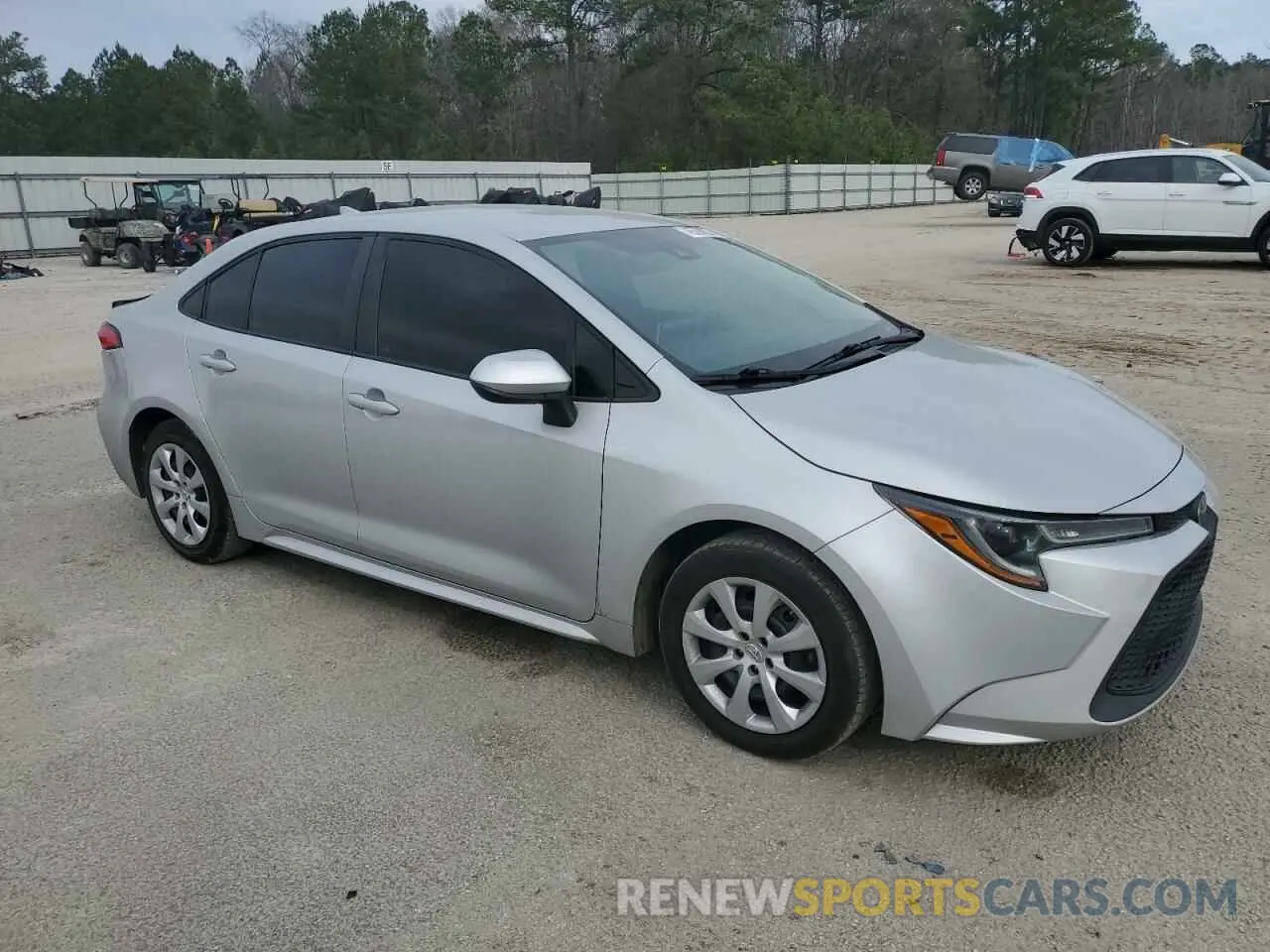 4 fotografías del automóvil dañado 5YFEPMAE0MP172656 TOYOTA COROLLA 2021