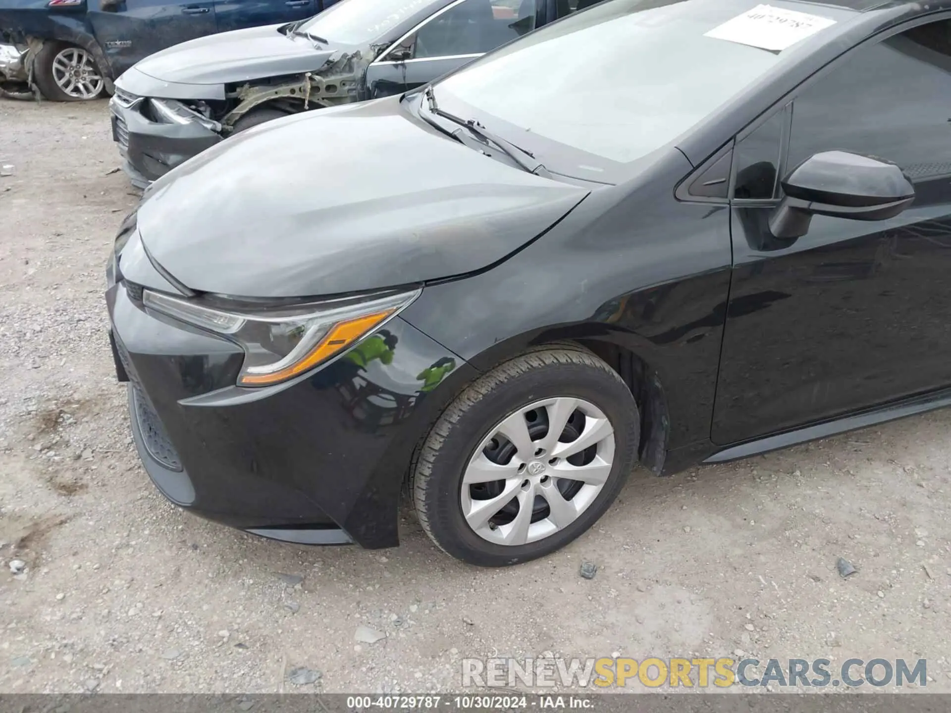 2 fotografías del automóvil dañado 5YFEPMAE0MP175024 TOYOTA COROLLA 2021