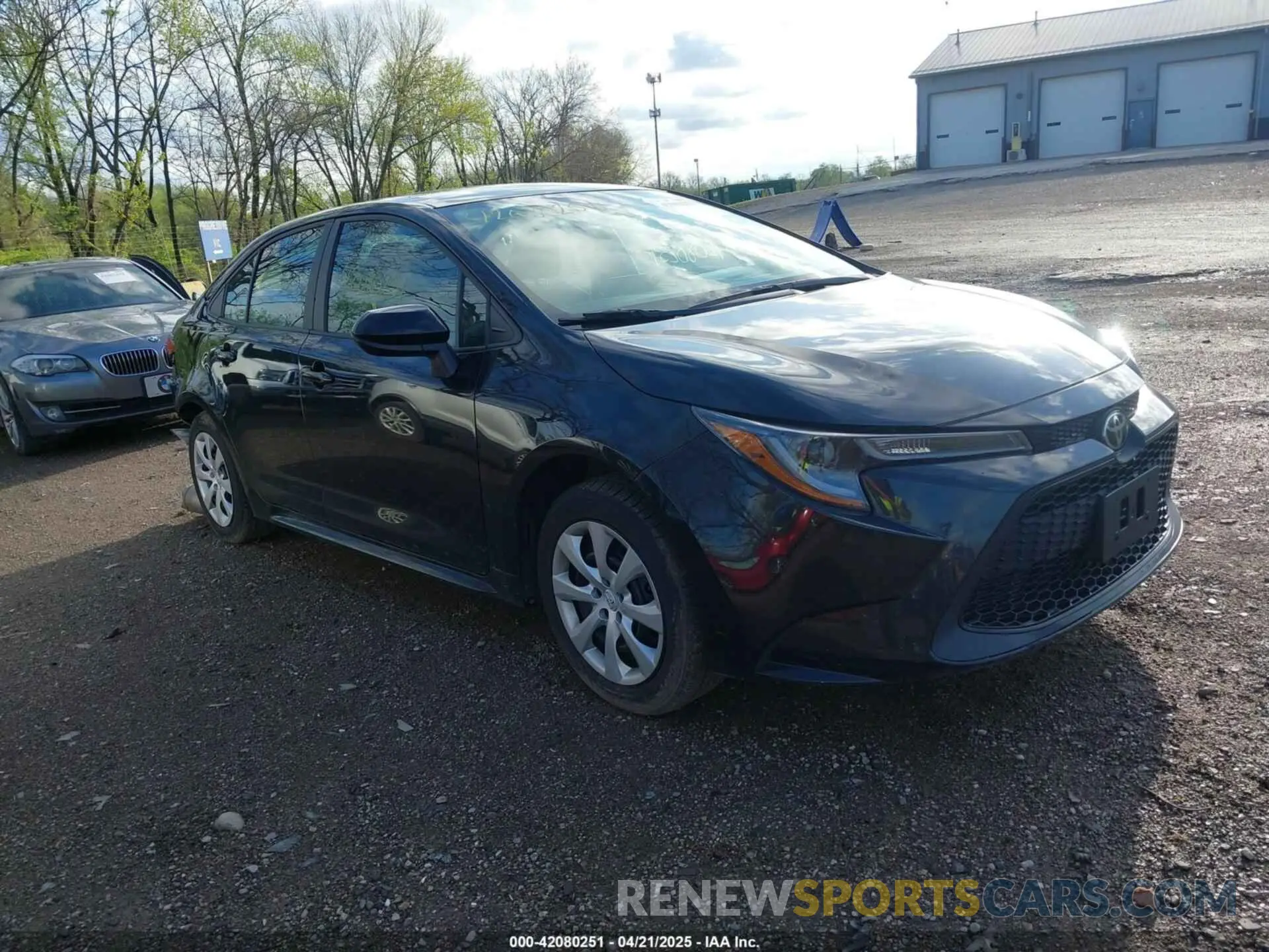 1 fotografías del automóvil dañado 5YFEPMAE0MP179381 TOYOTA COROLLA 2021