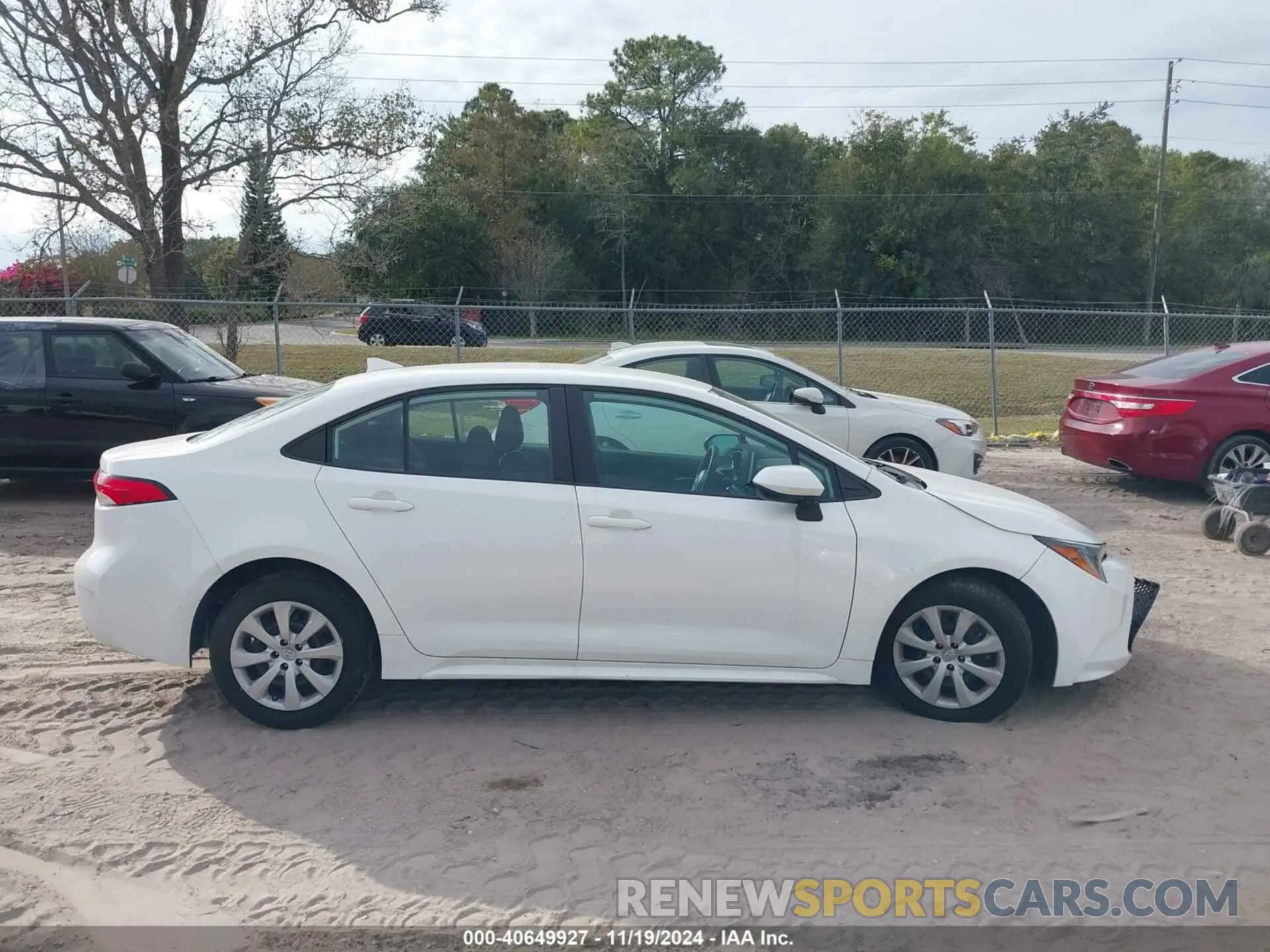 13 fotografías del automóvil dañado 5YFEPMAE0MP181762 TOYOTA COROLLA 2021