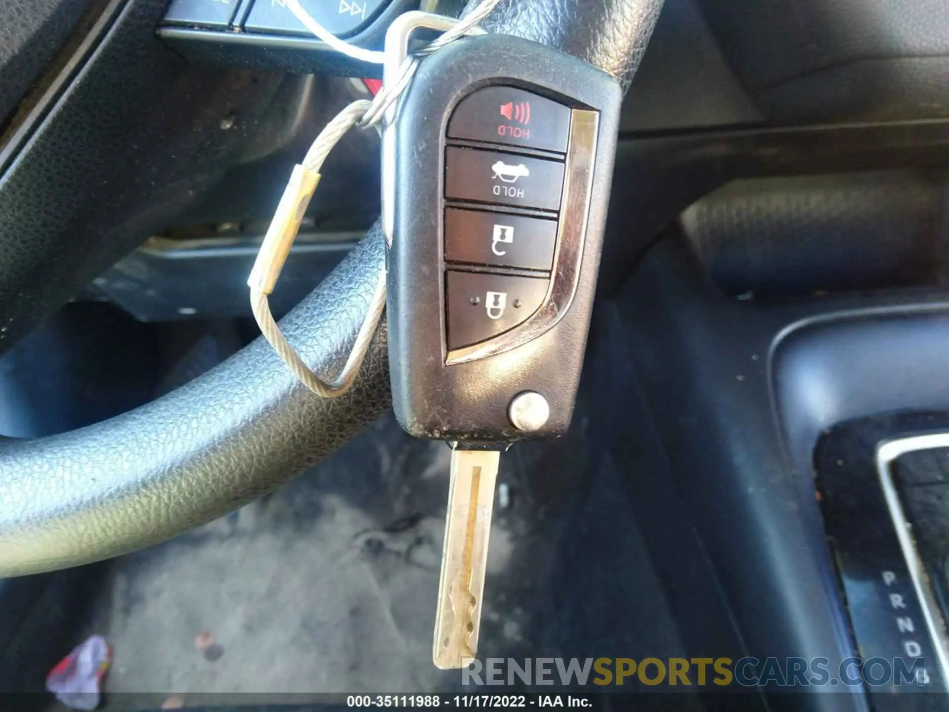 11 fotografías del automóvil dañado 5YFEPMAE0MP181812 TOYOTA COROLLA 2021