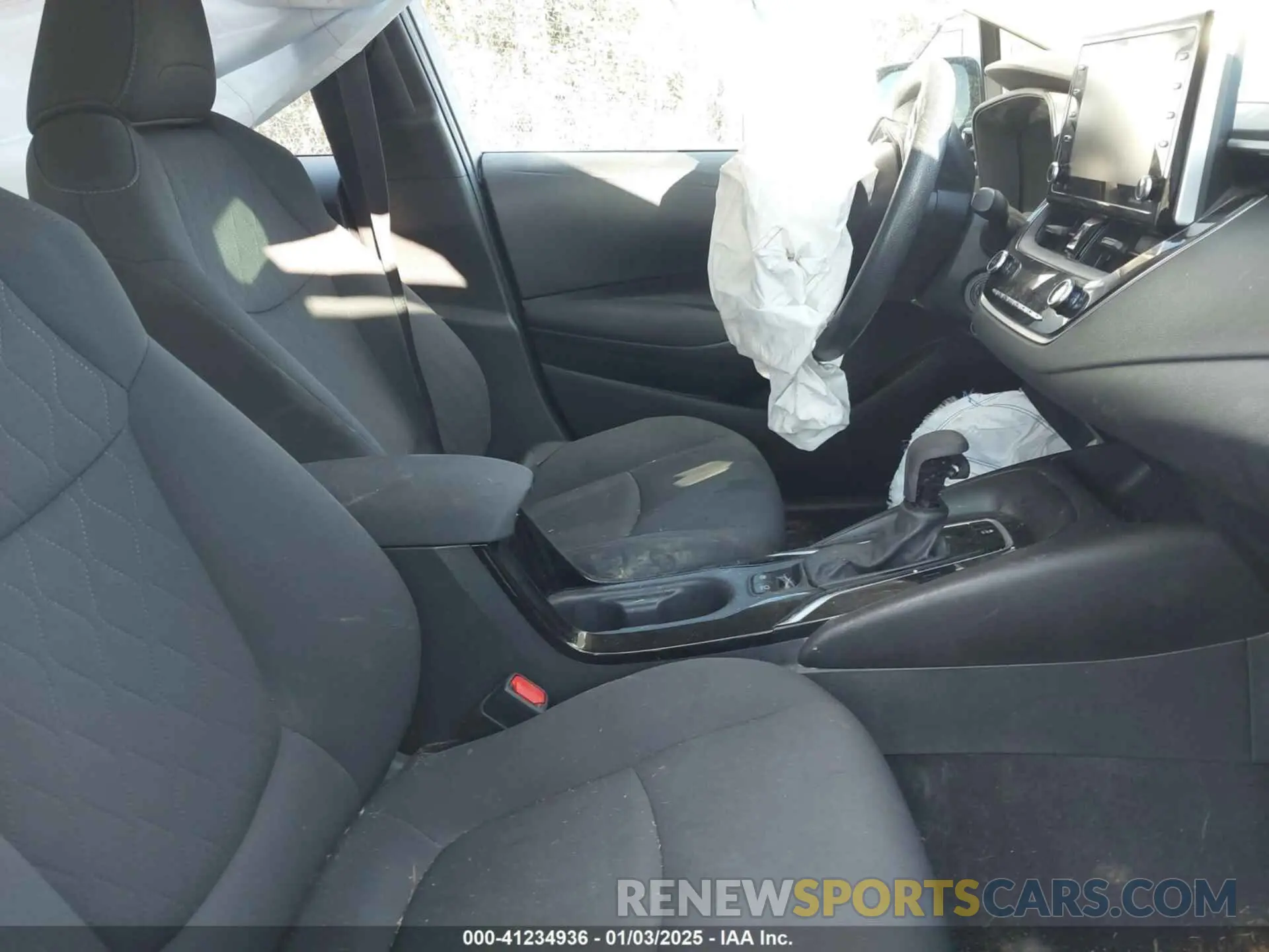 5 fotografías del automóvil dañado 5YFEPMAE0MP211052 TOYOTA COROLLA 2021