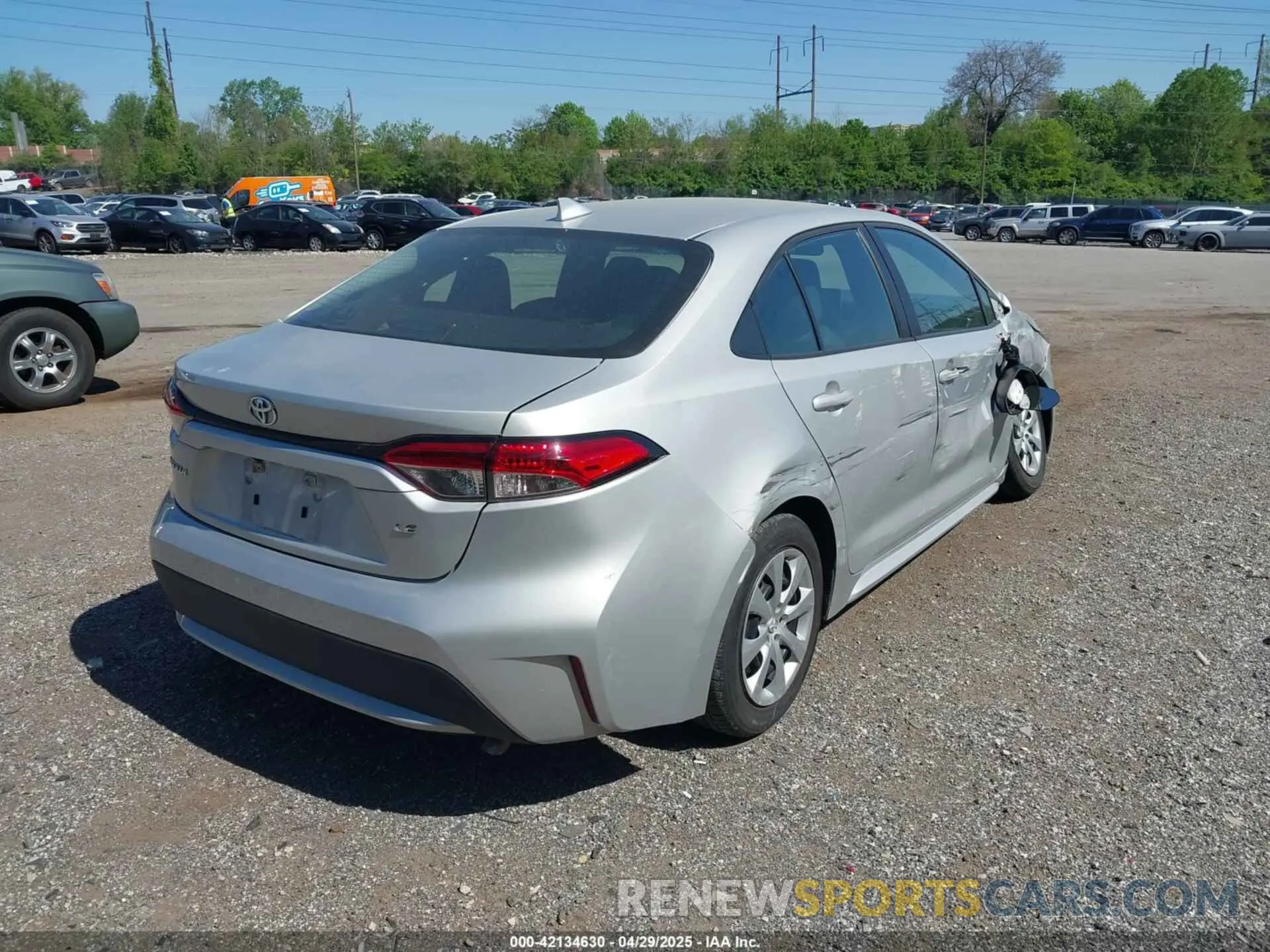 17 fotografías del automóvil dañado 5YFEPMAE0MP211696 TOYOTA COROLLA 2021