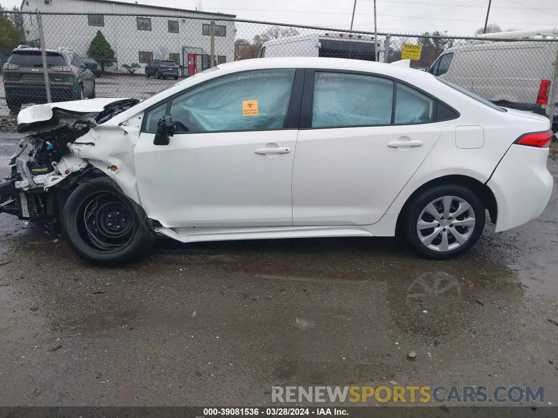13 fotografías del automóvil dañado 5YFEPMAE0MP227414 TOYOTA COROLLA 2021