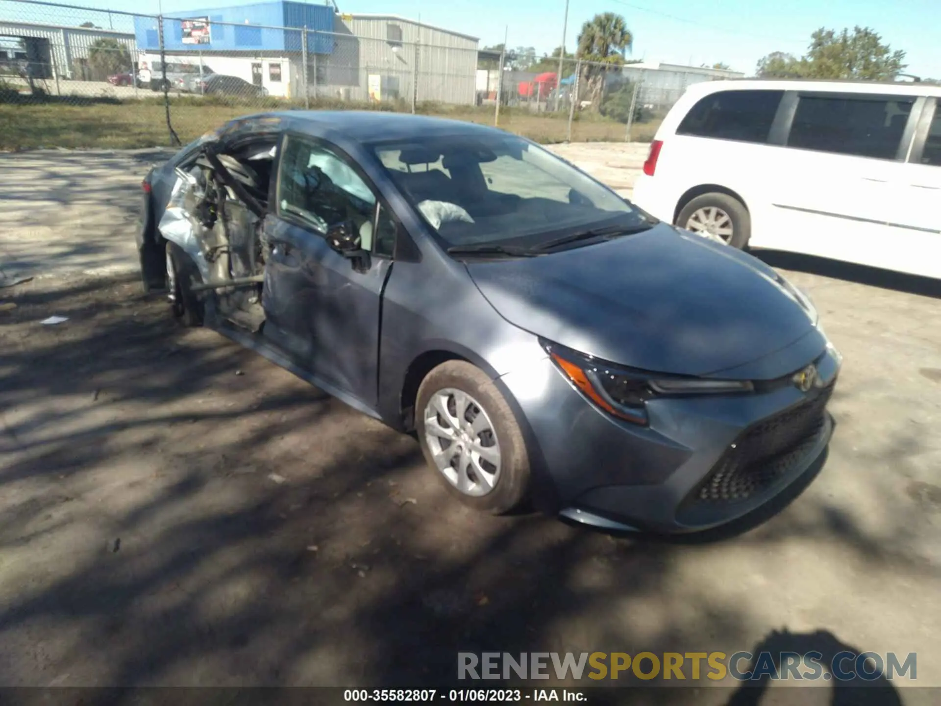 1 fotografías del automóvil dañado 5YFEPMAE0MP244116 TOYOTA COROLLA 2021