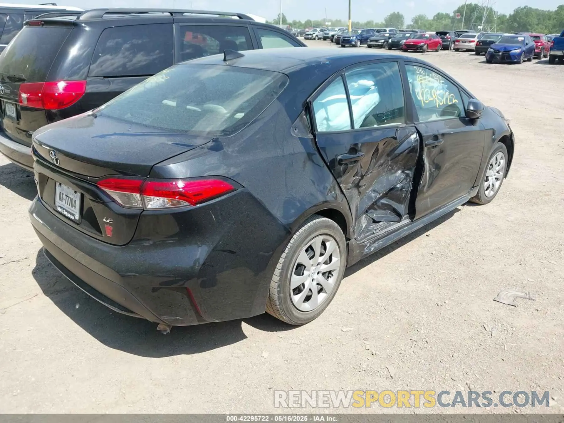 4 fotografías del automóvil dañado 5YFEPMAE0MP246657 TOYOTA COROLLA 2021