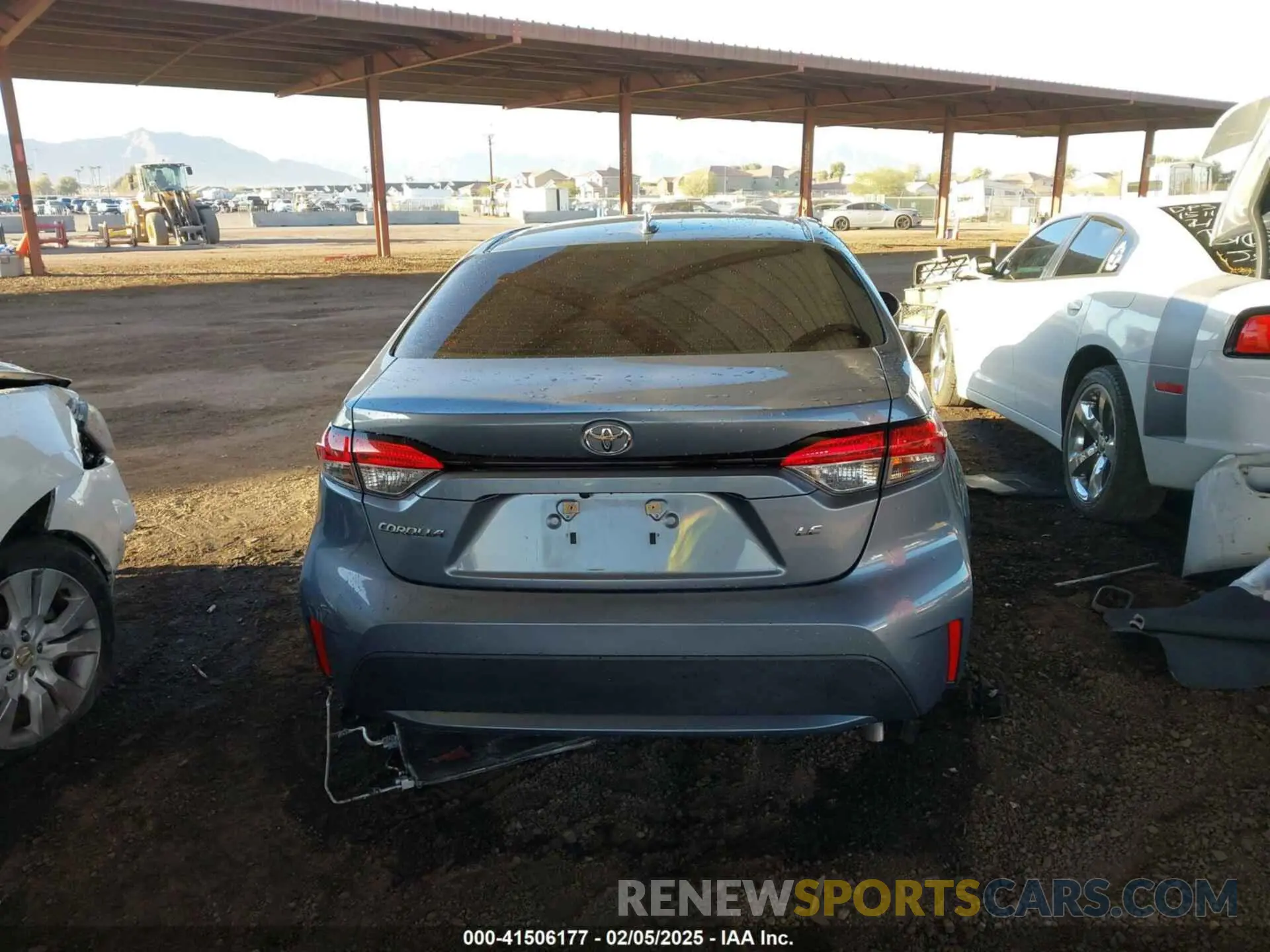 15 fotografías del automóvil dañado 5YFEPMAE0MP248506 TOYOTA COROLLA 2021