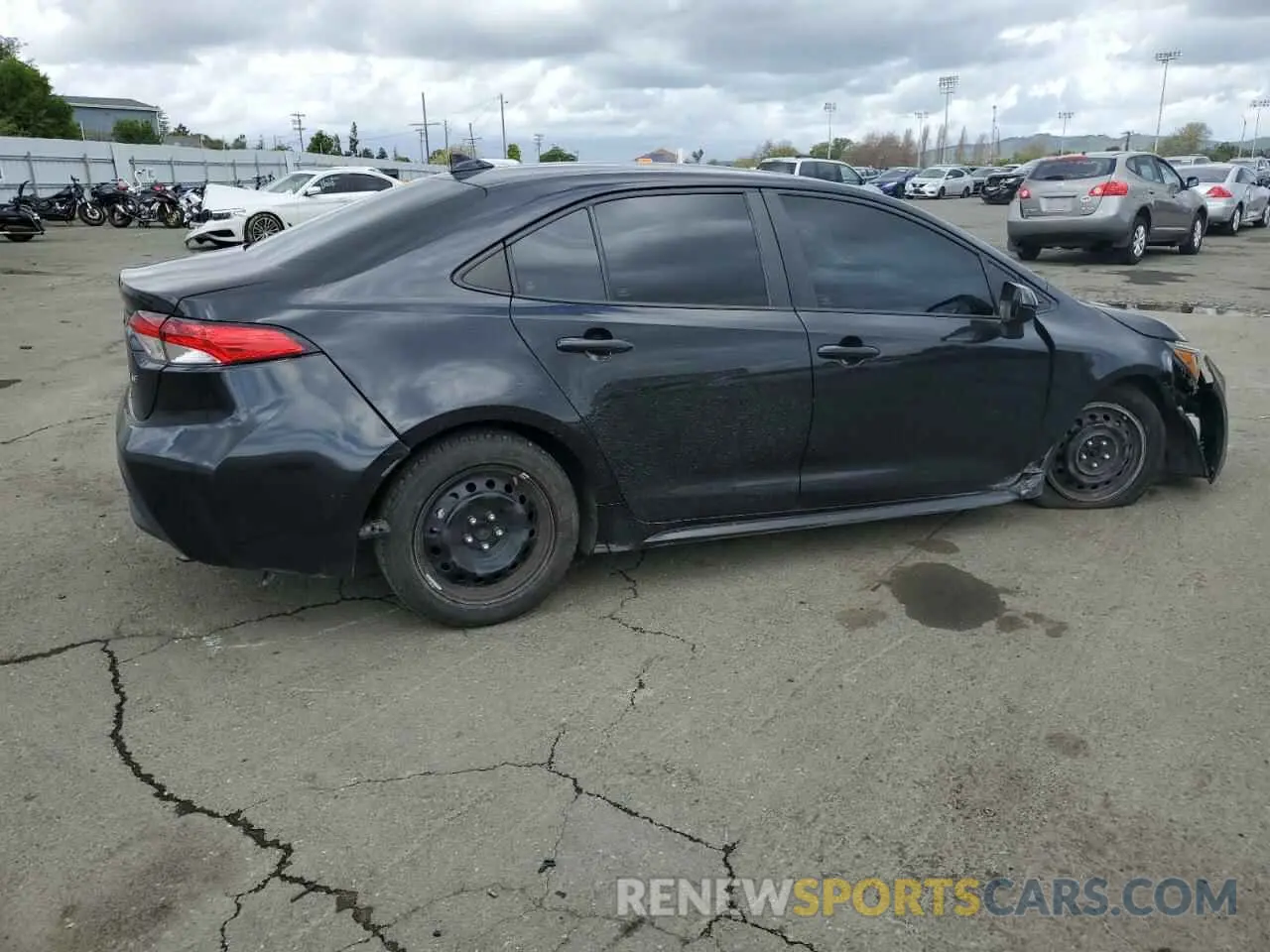 3 fotografías del automóvil dañado 5YFEPMAE0MP250871 TOYOTA COROLLA 2021