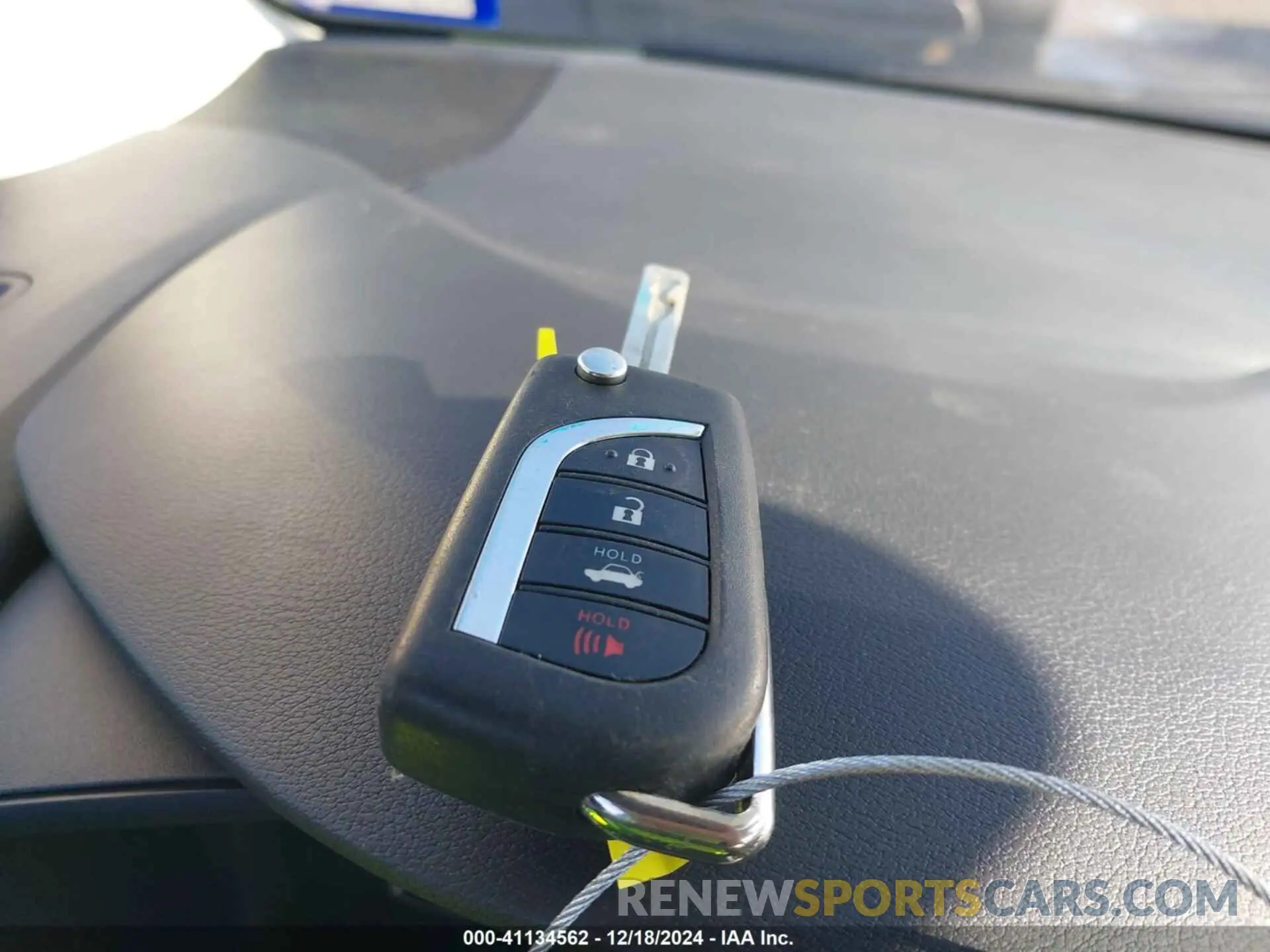 11 fotografías del automóvil dañado 5YFEPMAE0MP260395 TOYOTA COROLLA 2021