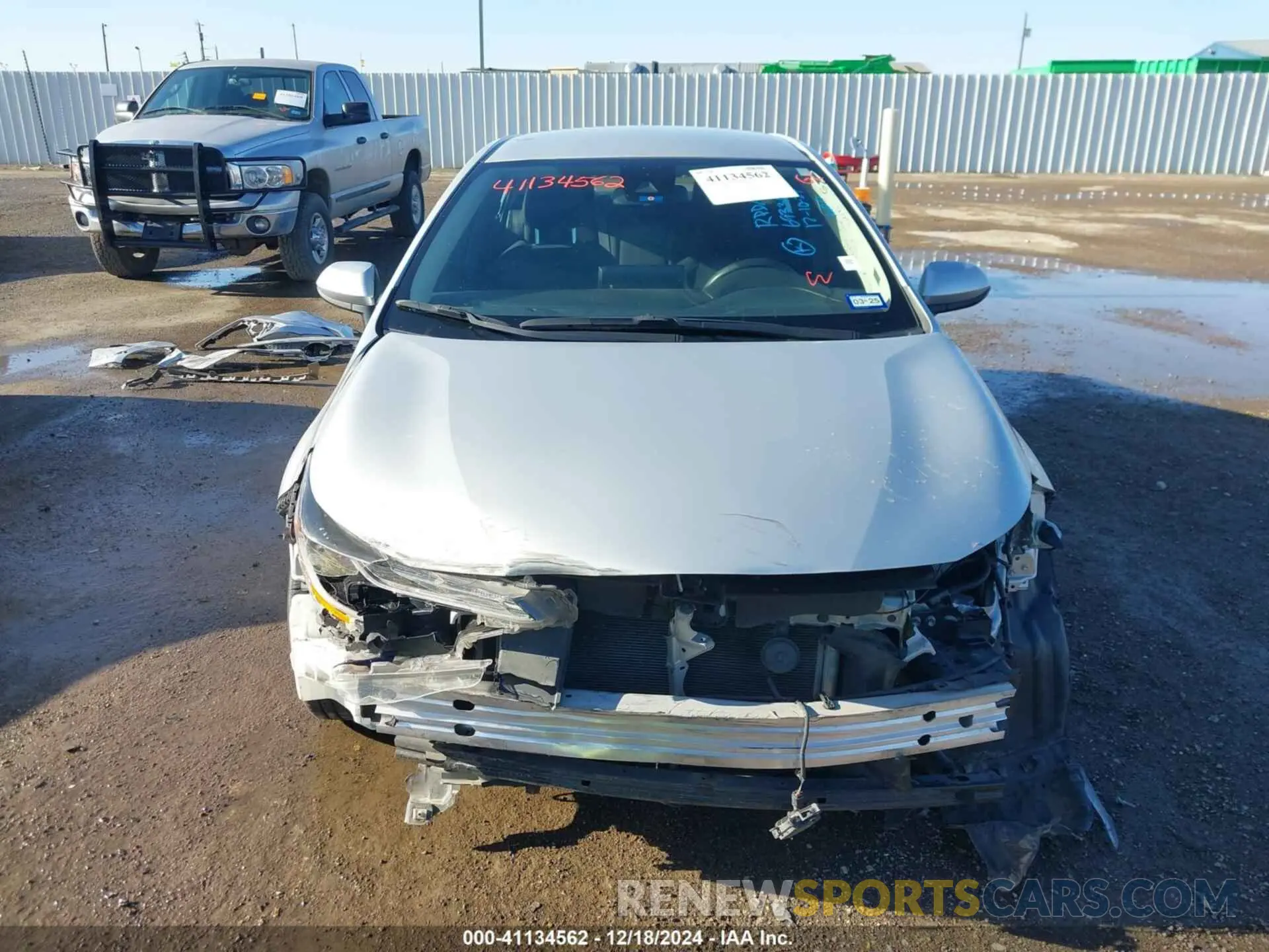 13 fotografías del automóvil dañado 5YFEPMAE0MP260395 TOYOTA COROLLA 2021
