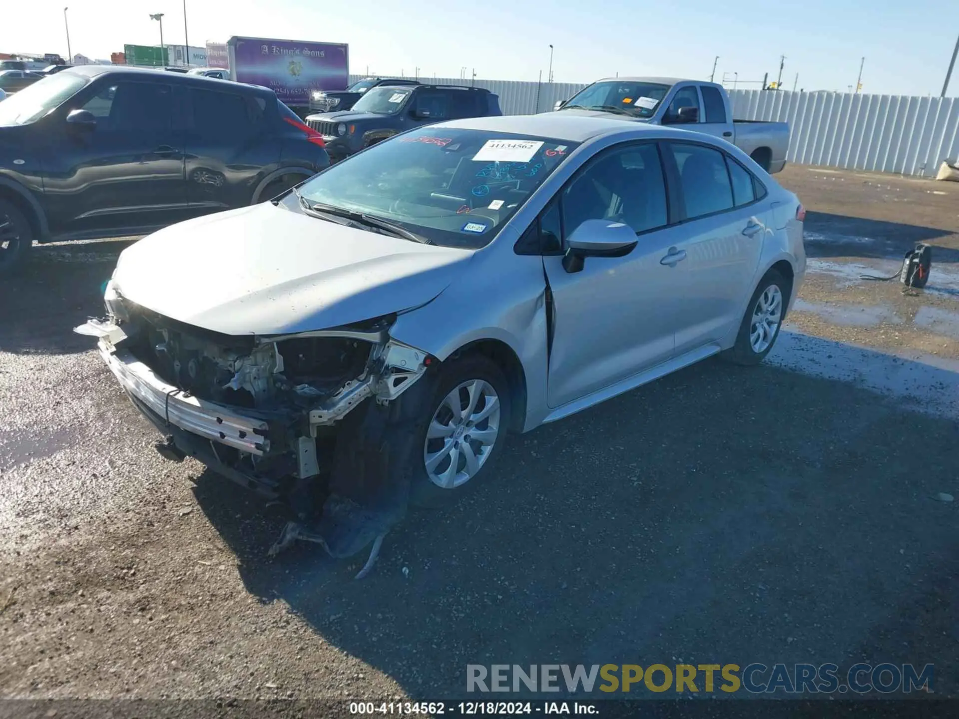 2 fotografías del automóvil dañado 5YFEPMAE0MP260395 TOYOTA COROLLA 2021