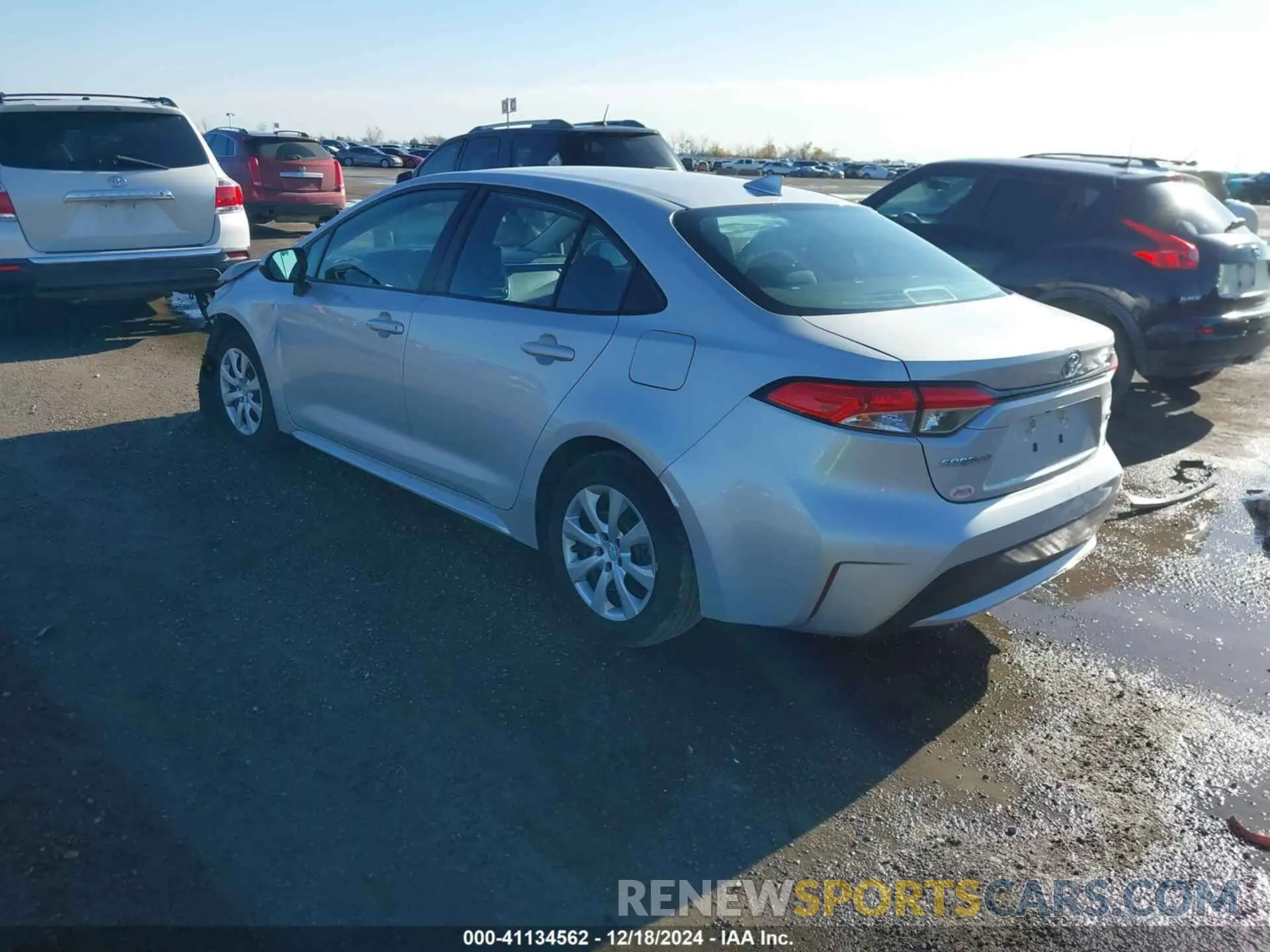 3 fotografías del automóvil dañado 5YFEPMAE0MP260395 TOYOTA COROLLA 2021
