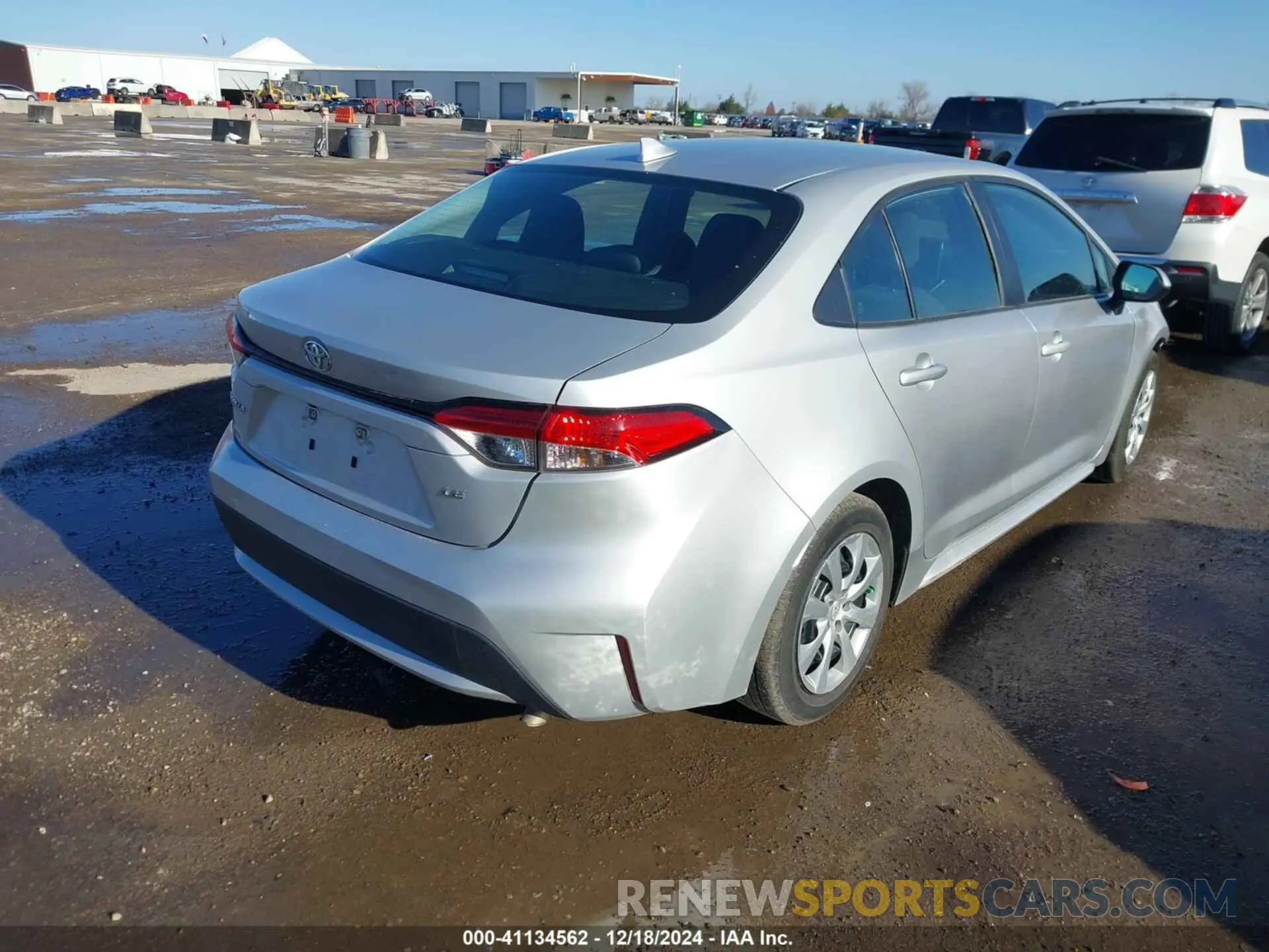 4 fotografías del automóvil dañado 5YFEPMAE0MP260395 TOYOTA COROLLA 2021