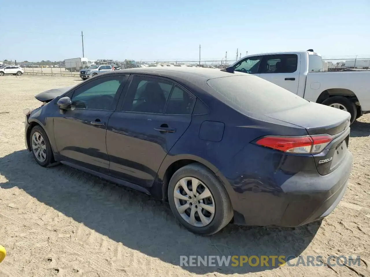 2 fotografías del automóvil dañado 5YFEPMAE0MP262793 TOYOTA COROLLA 2021