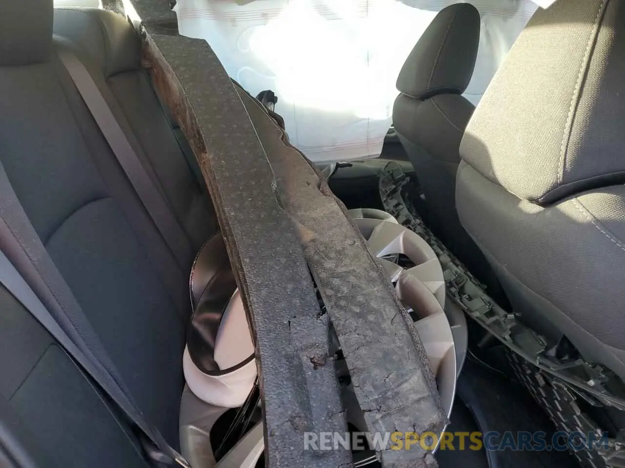 10 fotografías del automóvil dañado 5YFEPMAE1MP148642 TOYOTA COROLLA 2021