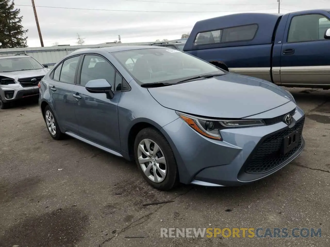4 fotografías del automóvil dañado 5YFEPMAE1MP156577 TOYOTA COROLLA 2021