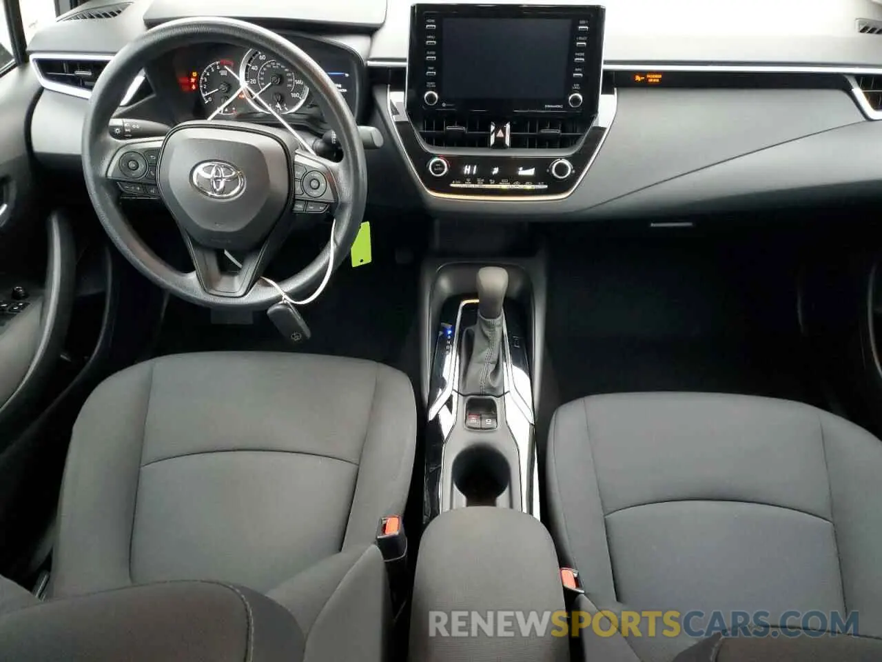 8 fotografías del automóvil dañado 5YFEPMAE1MP156577 TOYOTA COROLLA 2021