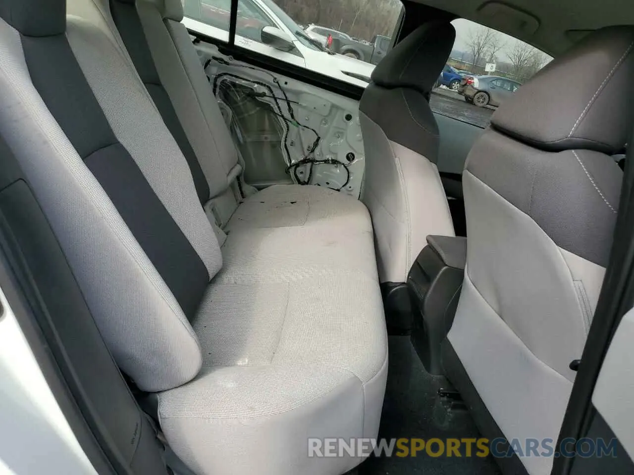 10 fotografías del automóvil dañado 5YFEPMAE1MP157969 TOYOTA COROLLA 2021