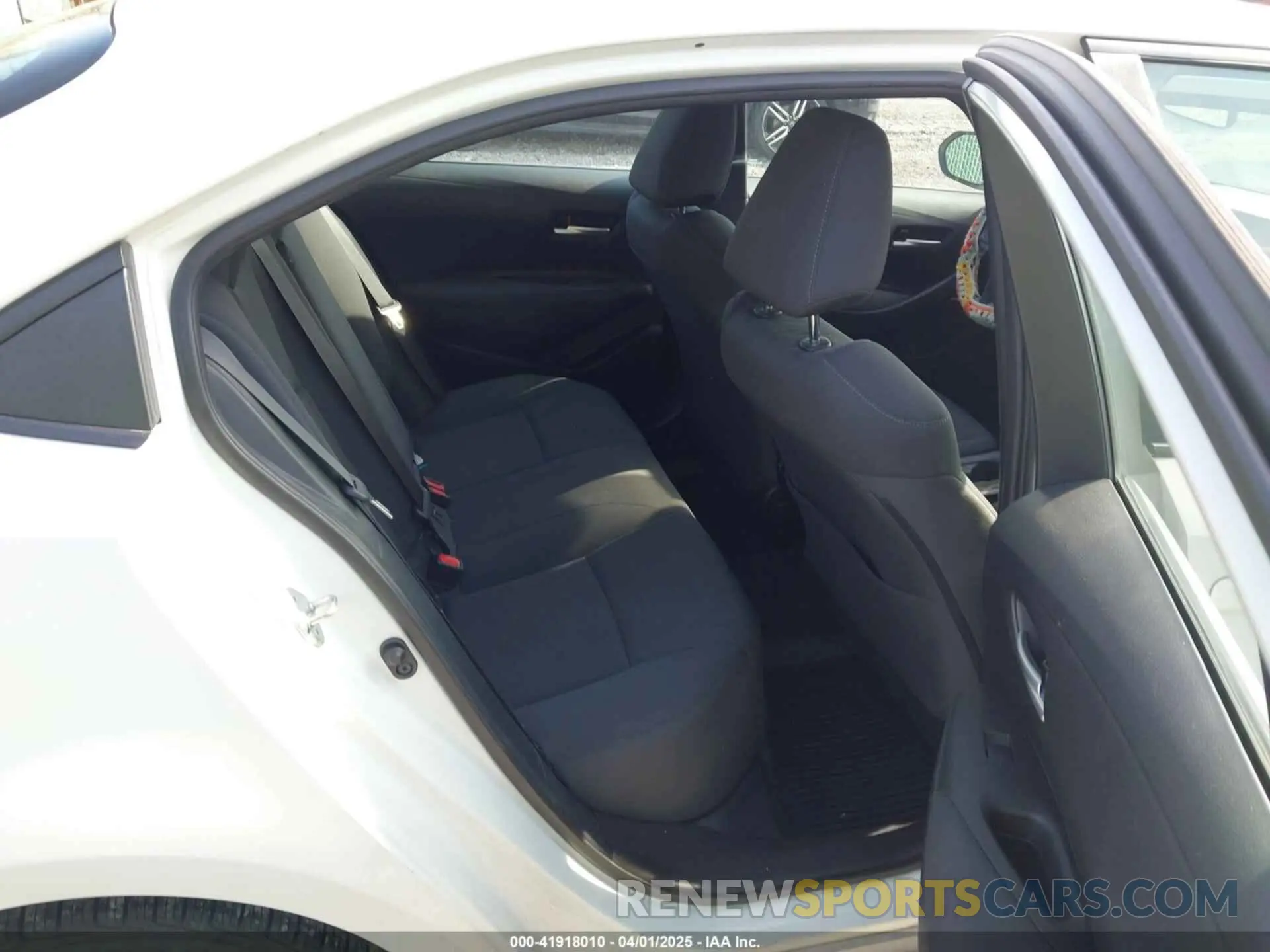 8 fotografías del automóvil dañado 5YFEPMAE1MP165473 TOYOTA COROLLA 2021