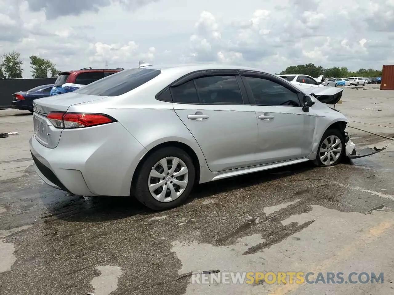 3 fotografías del automóvil dañado 5YFEPMAE1MP167742 TOYOTA COROLLA 2021
